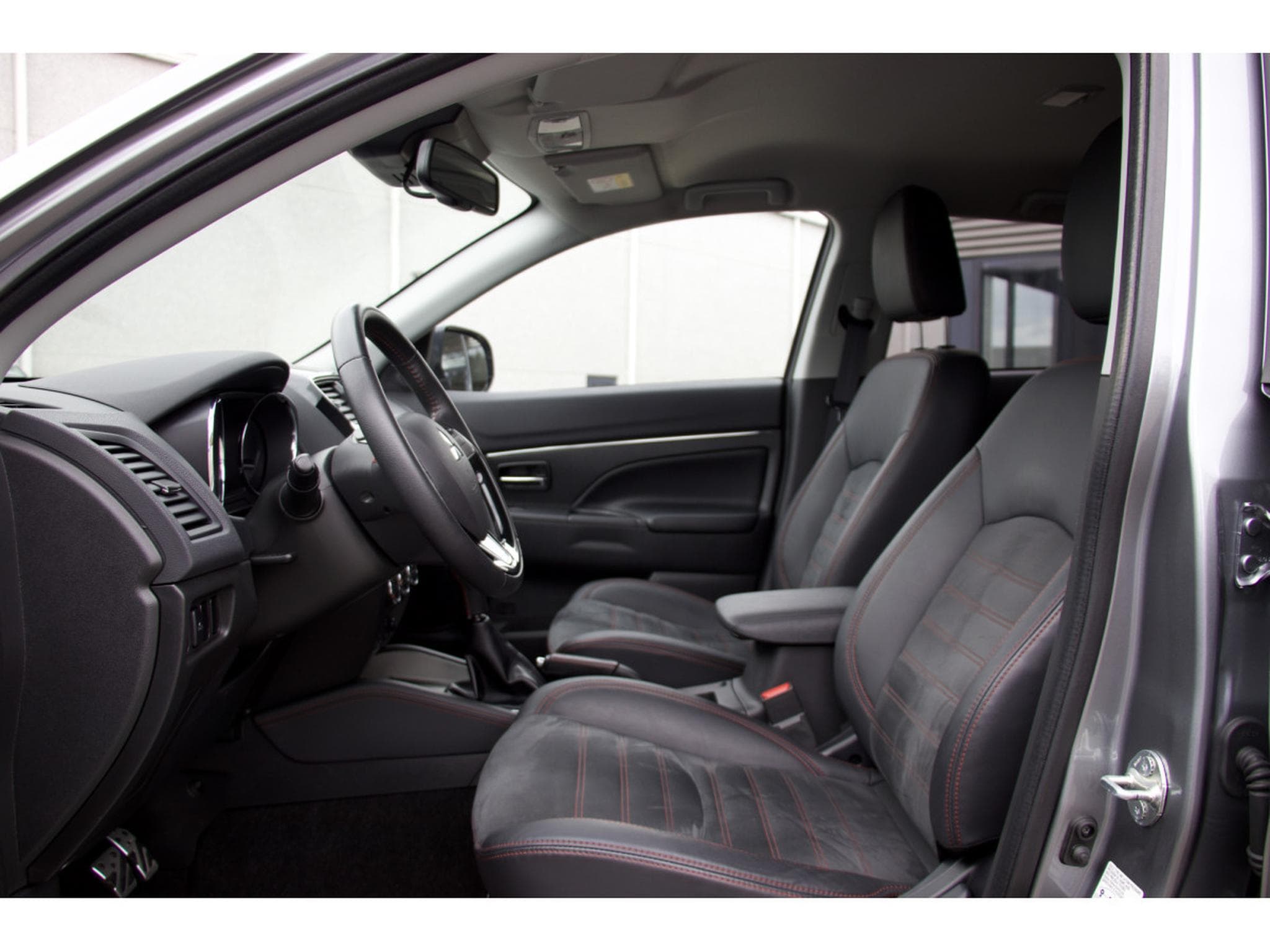 Mitsubishi ASX 1.6 ClearTec 2WD Active+ (2019) - Foto 6