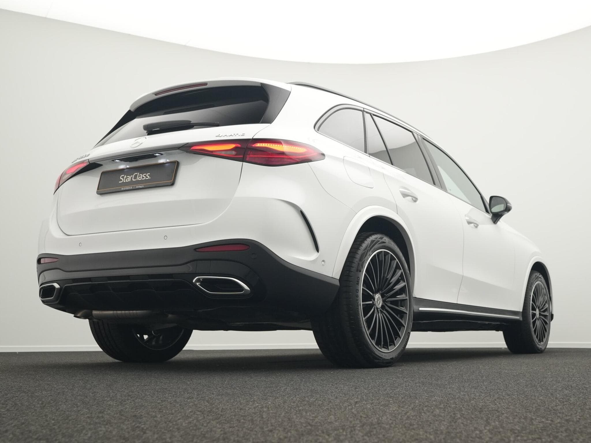 Mercedes GLC 450 d 4MATIC Pano+Night+360°+Burm (2025) - Foto 11