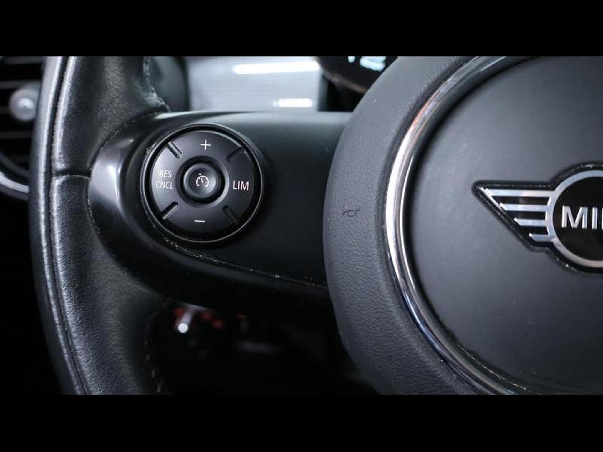 MINI Cooper 1.5 136 steptronic hatch 3portes (2021) - Photo 22