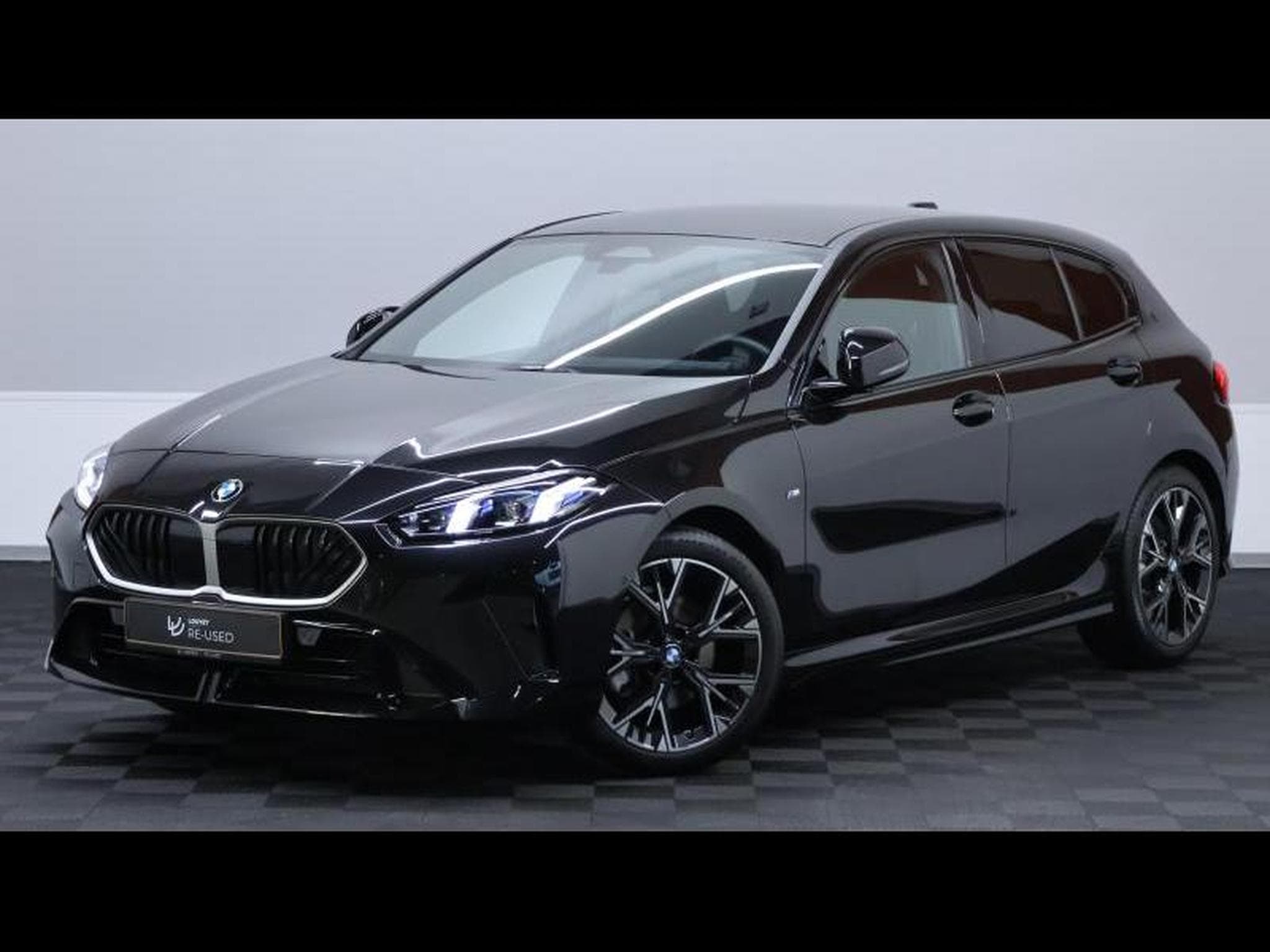 BMW 120 i hatch M SPORT PRO Steptronic (2024) - Foto 1