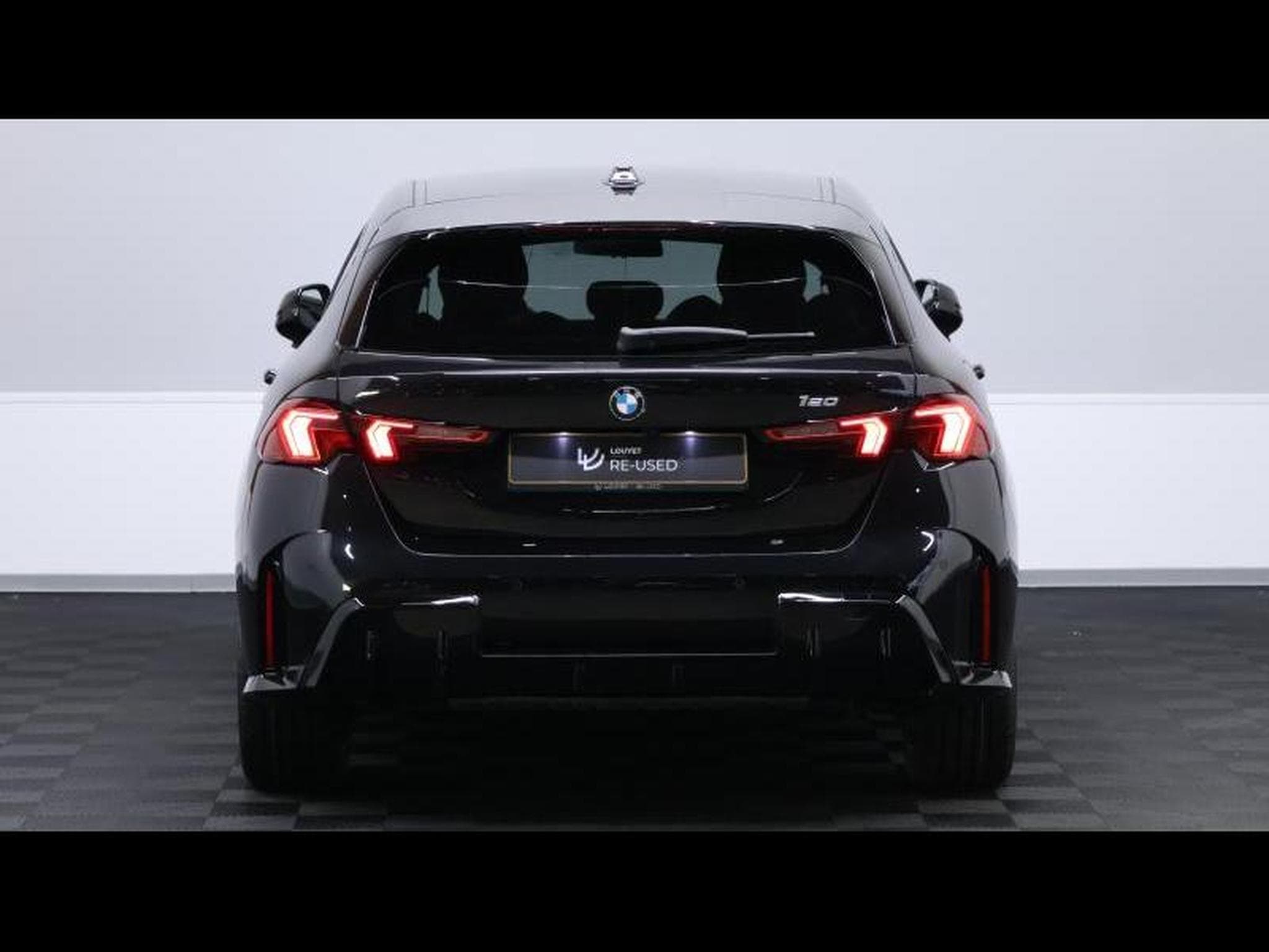 BMW 120 i hatch M SPORT PRO Steptronic (2024) - Foto 6