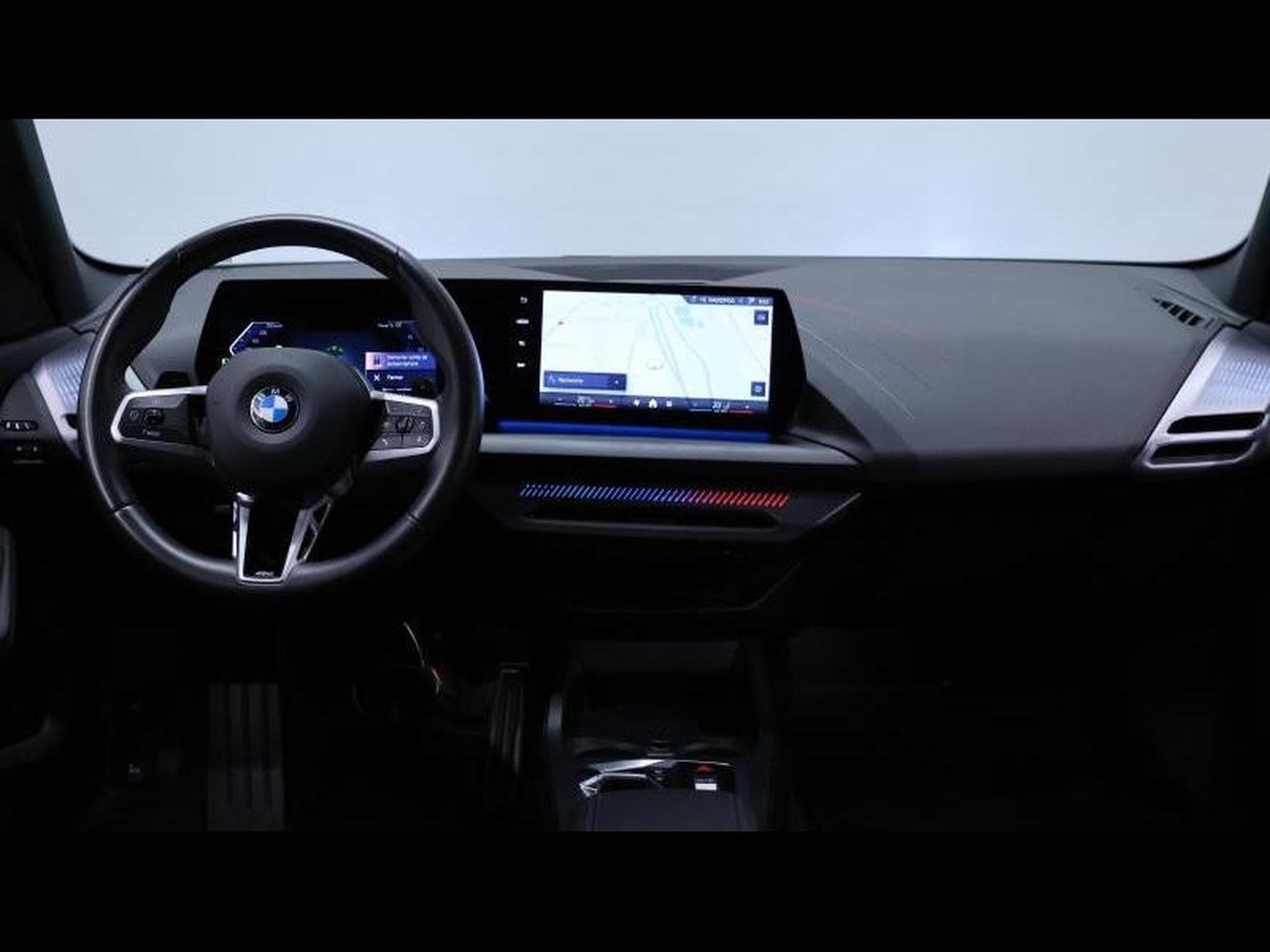 BMW 120 i hatch M SPORT PRO Steptronic (2024) - Foto 21