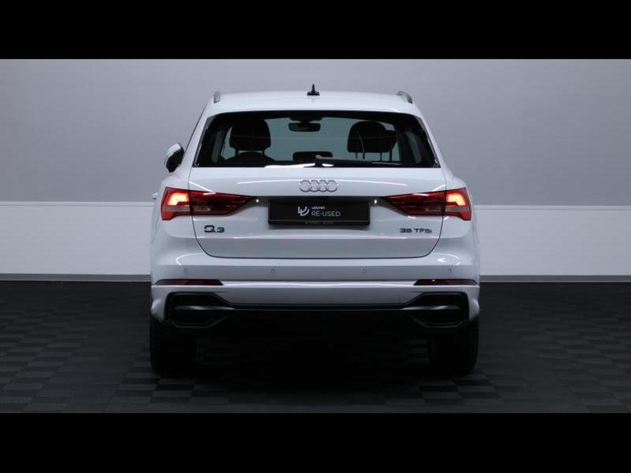 Audi Q3 35TFSI S-Line boite manuelle (2022) - Foto 6