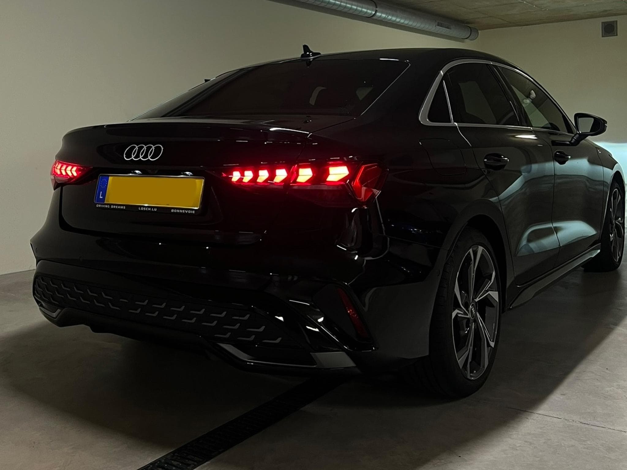 Audi A3 S-Line (2025) - Foto 2
