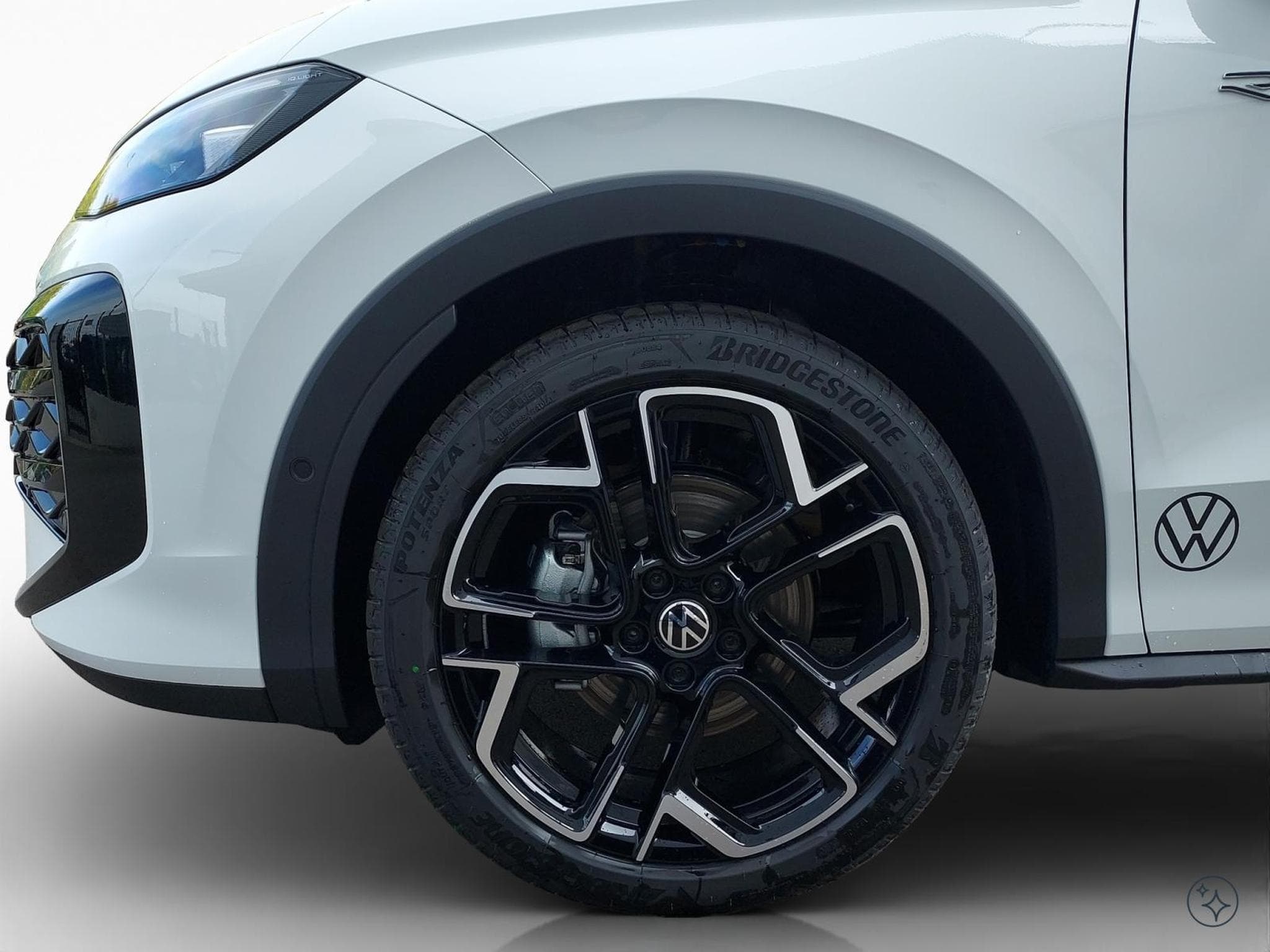 VW T-Roc R-Line (2026) - Photo 13