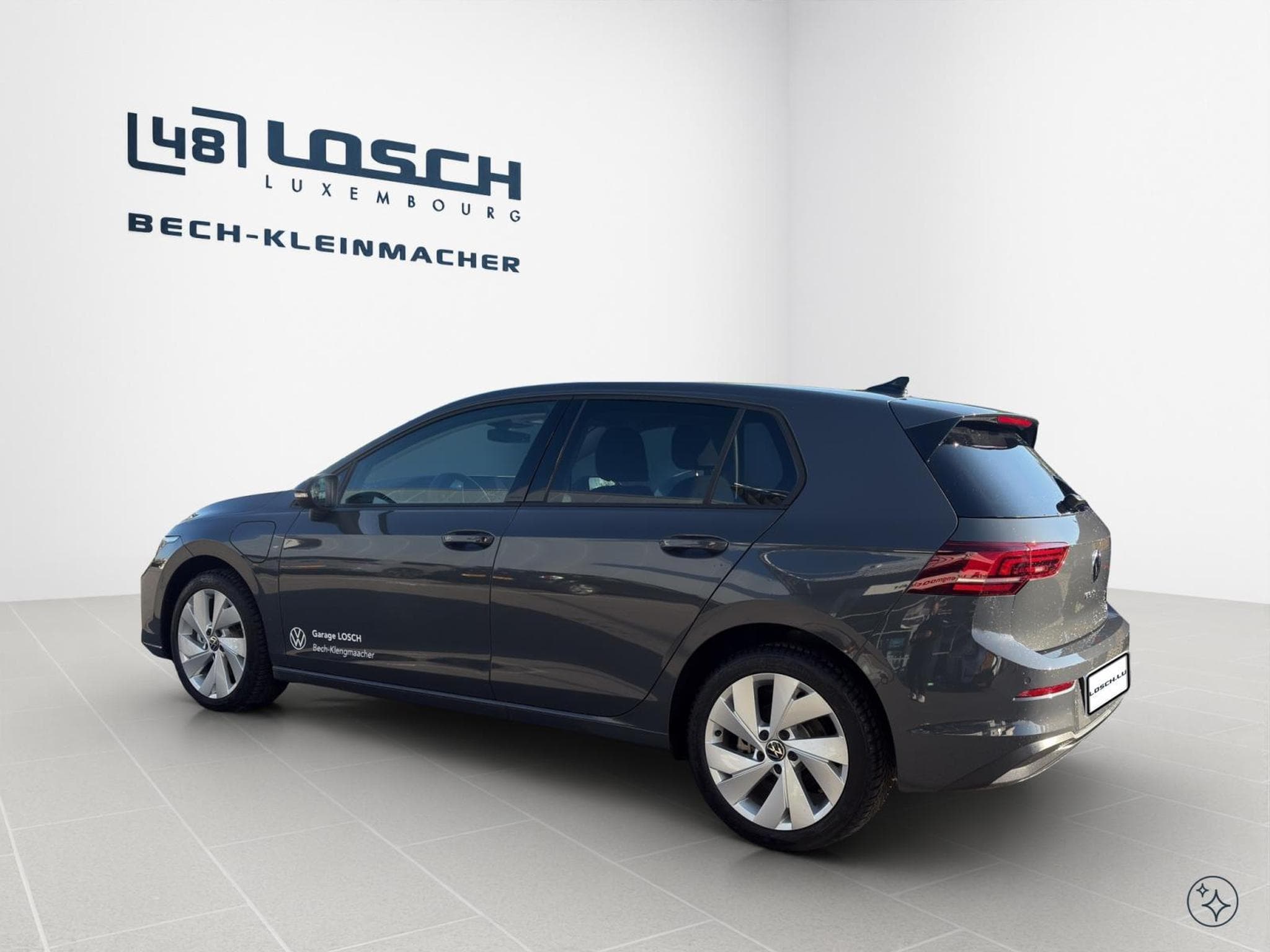 VW Golf Life Hybrid (2026) - Photo 4