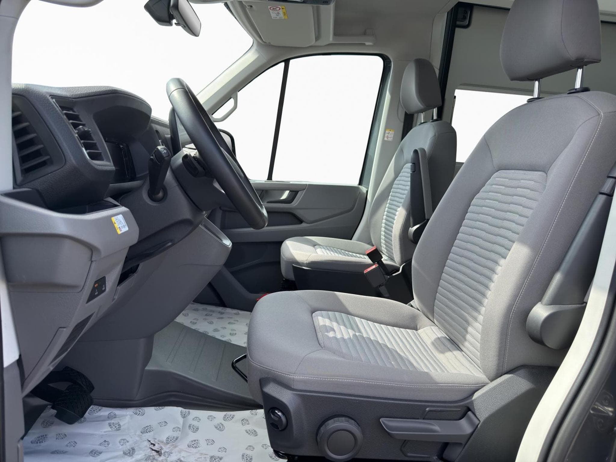VW Crafter Grand California 600 (2025) - Foto 2