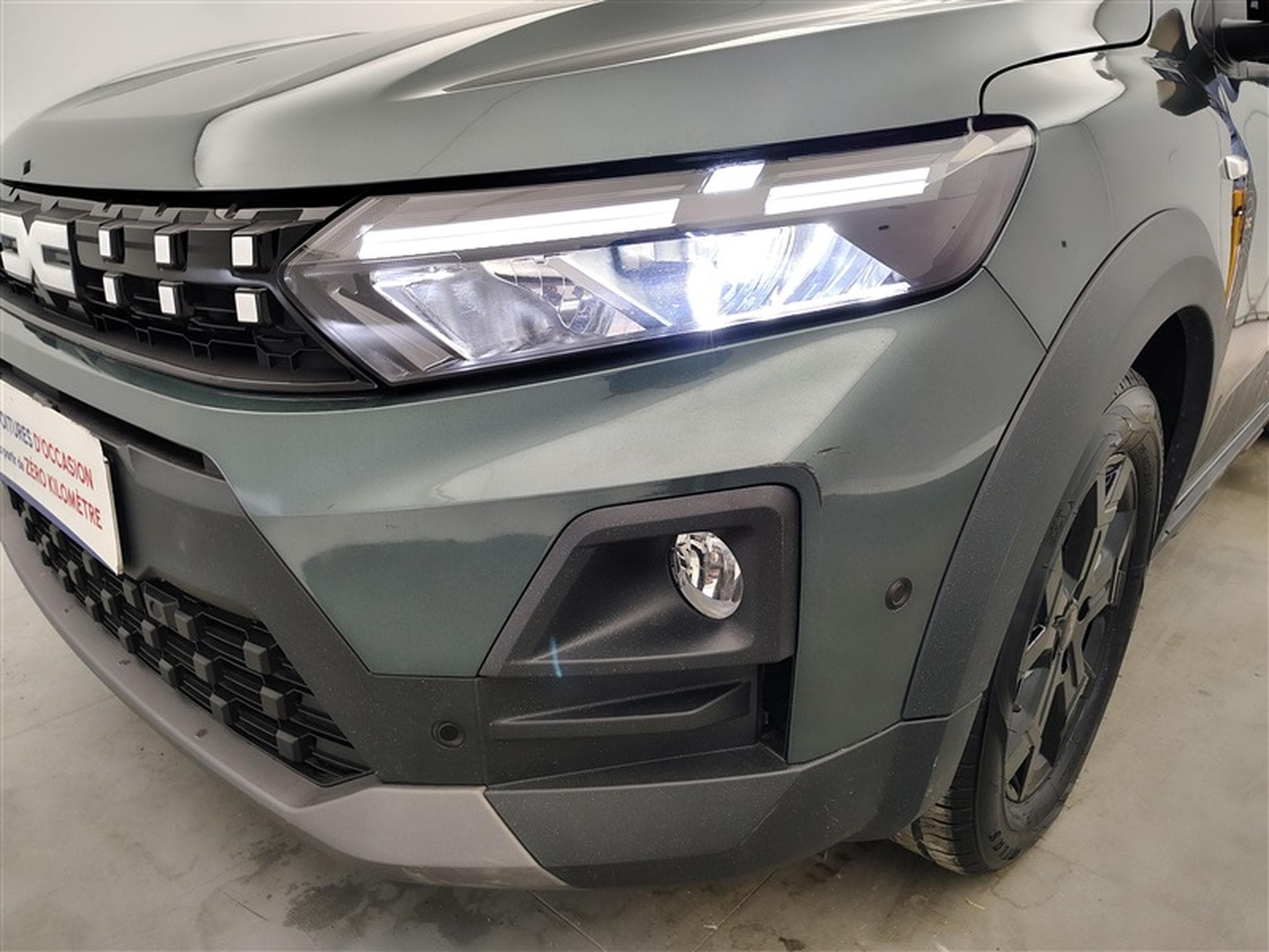 Dacia Sandero Stepway 1.0 TCe Extreme (2026) - Photo 15