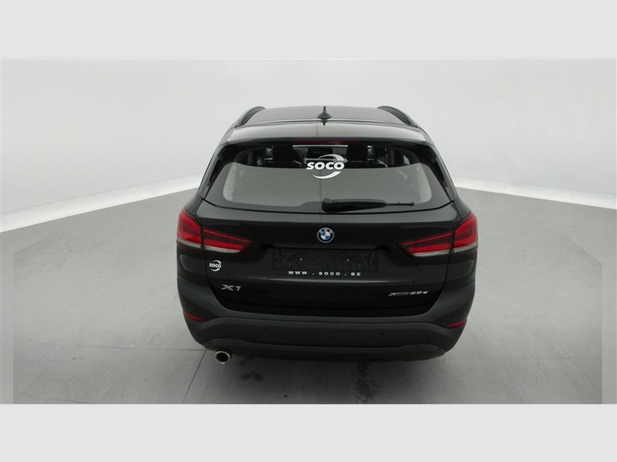 BMW X1 PHEV 1.5iA xDrive25e NAVI / FULL LED / CARPLAY / HUD (2022) - Photo 5
