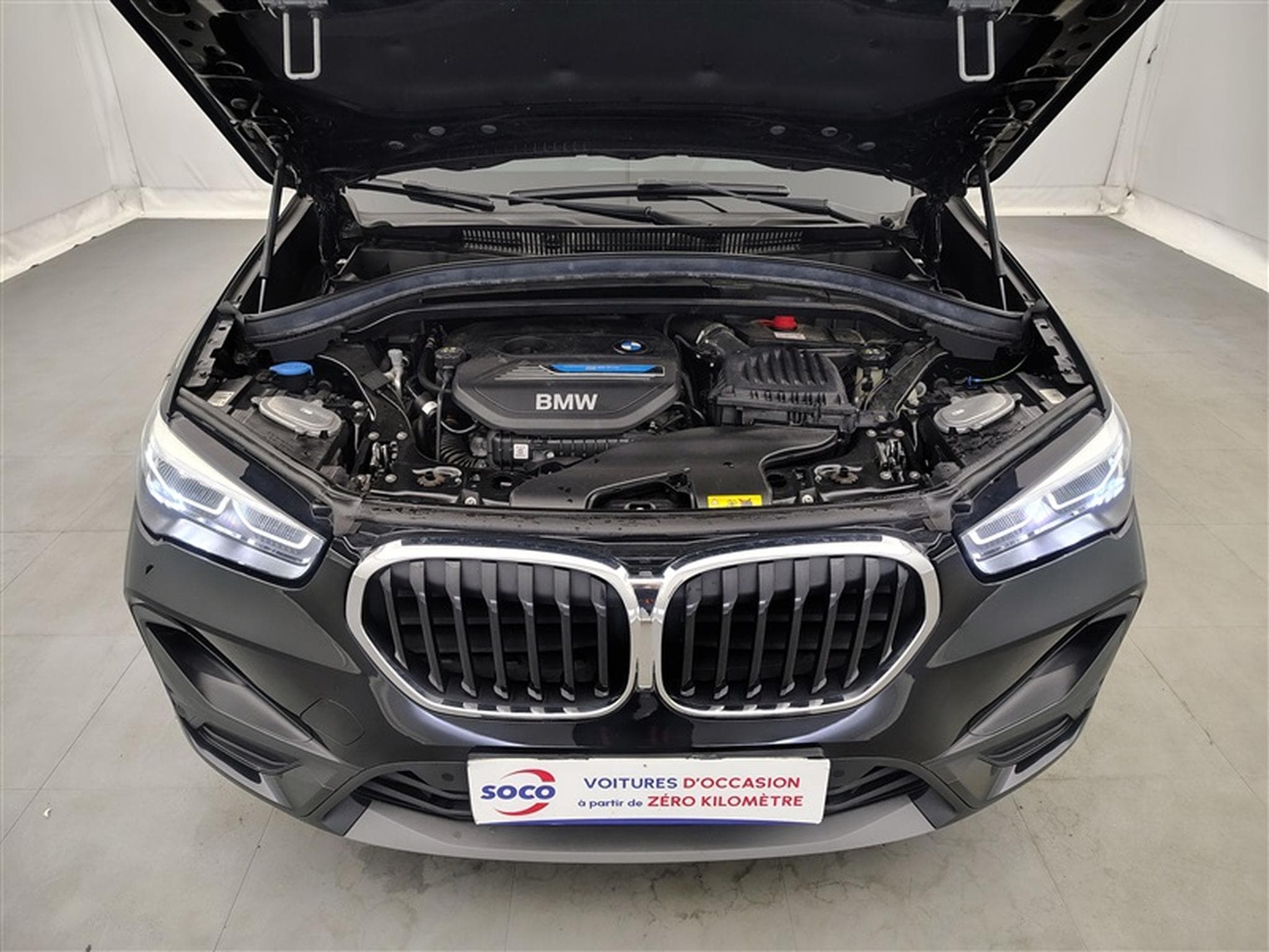 BMW X1 PHEV 1.5iA xDrive25e NAVI / FULL LED / CARPLAY / HUD (2022) - Photo 20