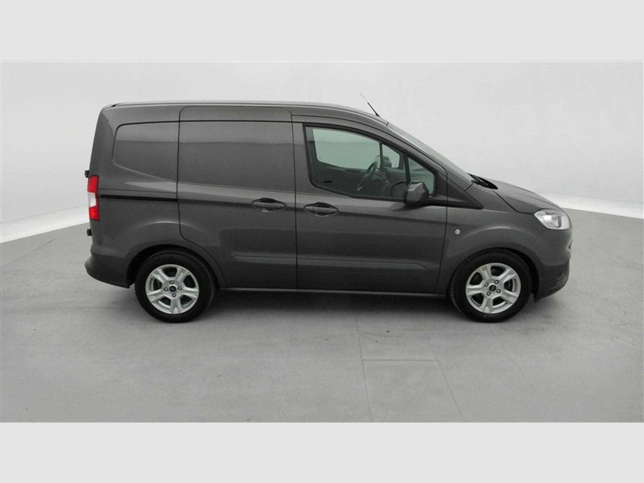 Ford Transit 1.5 TDCi 100cv Limited NAVI / PDC AV+AR / JA 15" (2024) - Foto 23