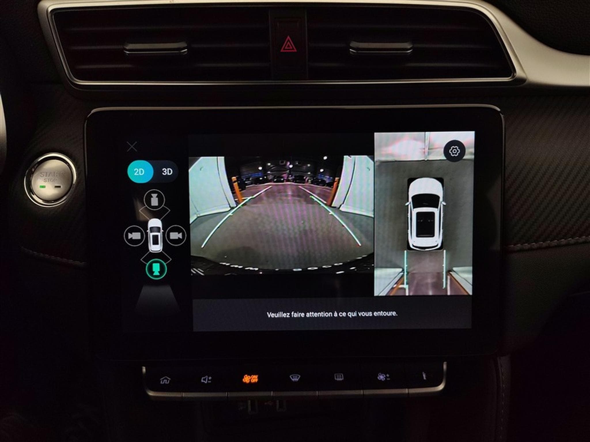 MG ZS Luxury *CAMERA 360/CARPLAY/CRUISE/CLIM* (2024) - Photo 18