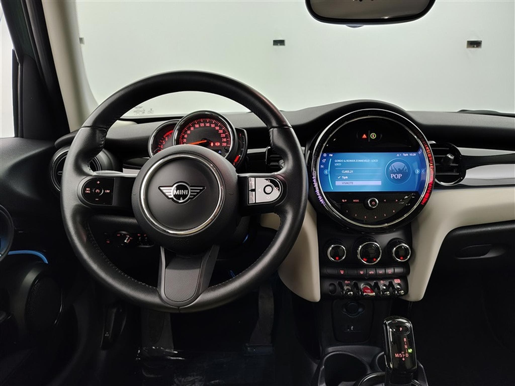 MINI Cooper 1.5A Cooper DCT S-CUIR / CARPLAY / FULL LED (2023) - Photo 9