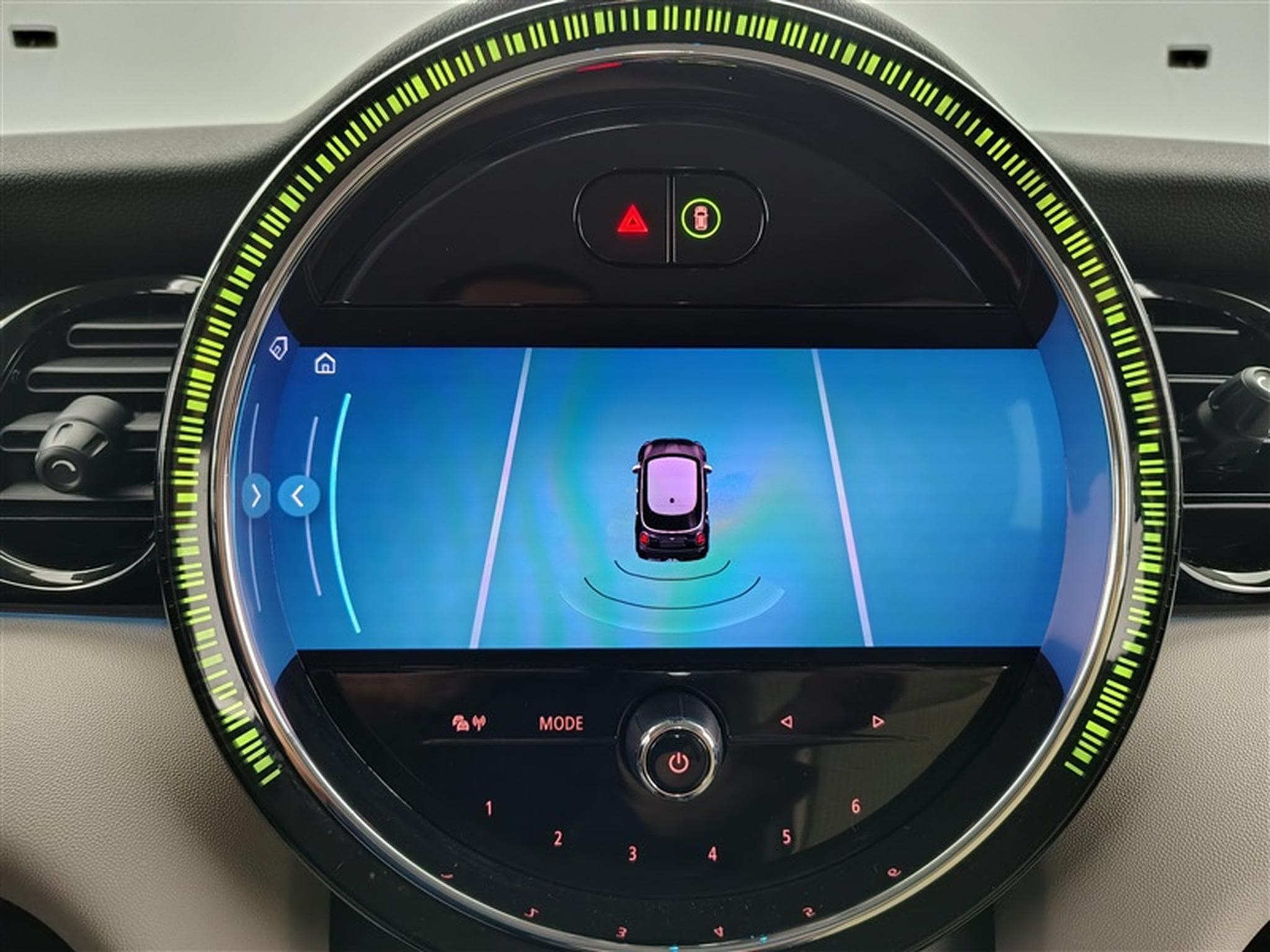 MINI Cooper 1.5A Cooper DCT S-CUIR / CARPLAY / FULL LED (2023) - Photo 18