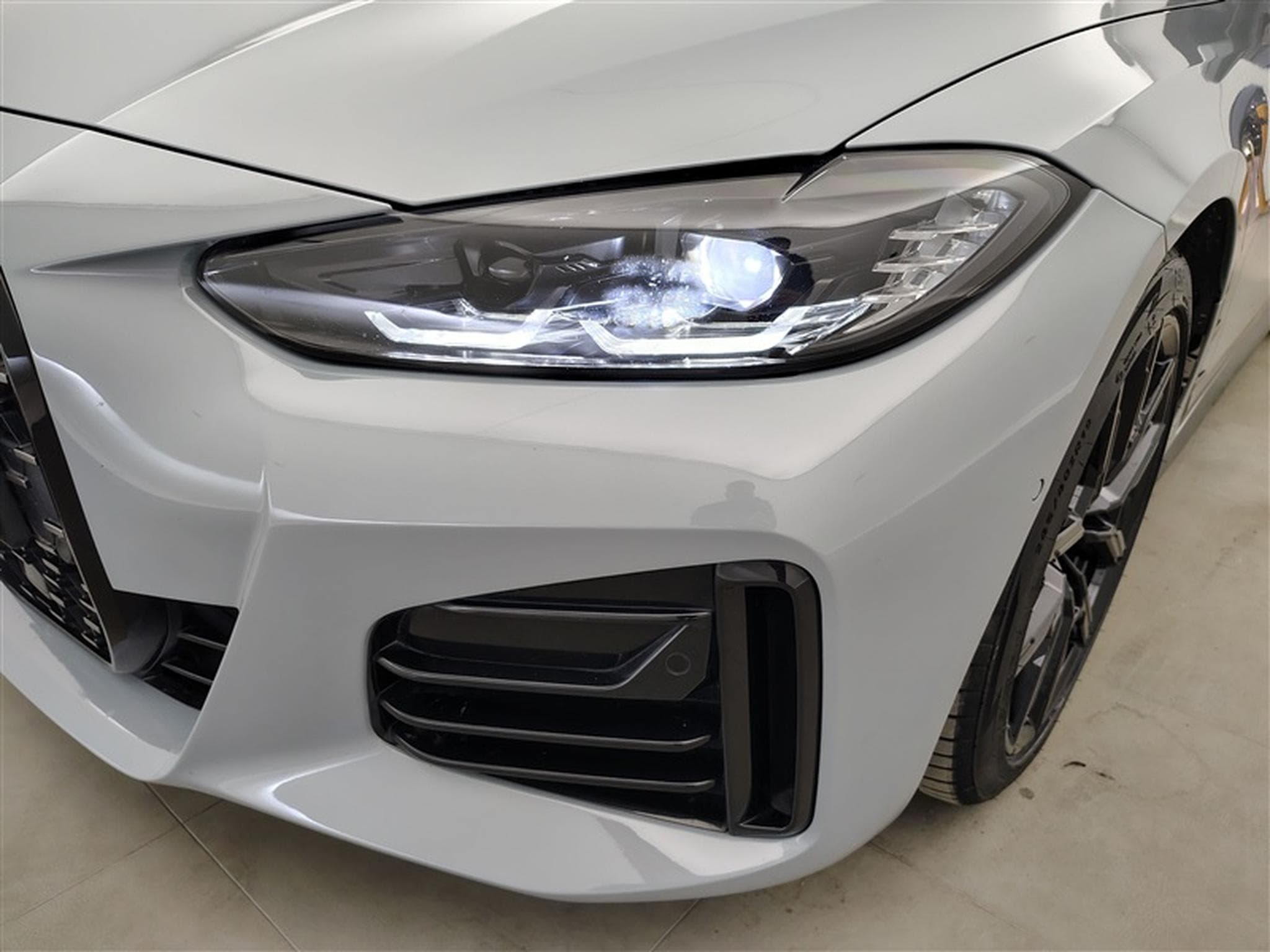 BMW 420 GranCoupé 420iAS Pack M NAVI / FULL LED / CUIR / JA 19" (2023) - Photo 15