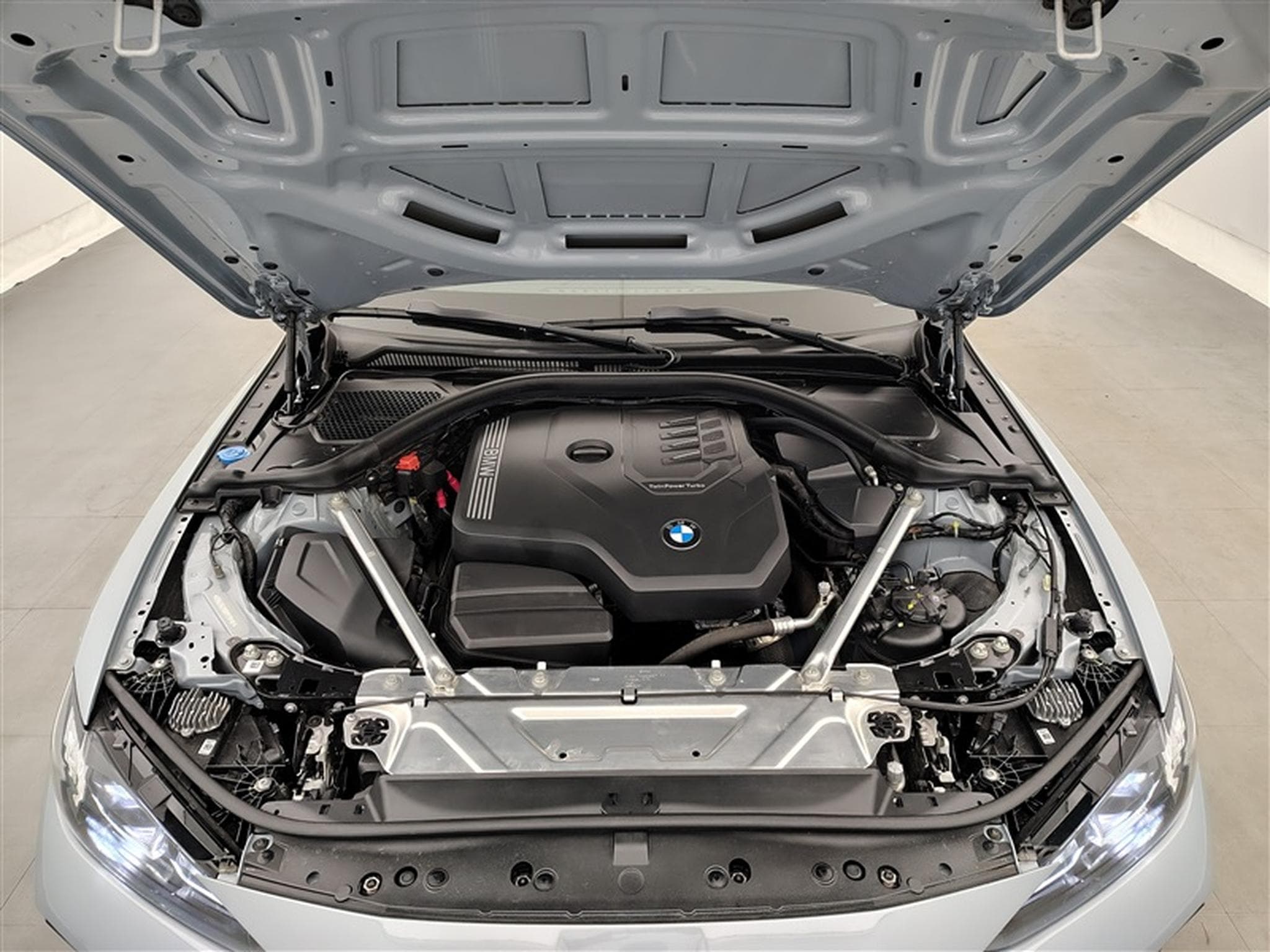 BMW 420 GranCoupé 420iAS Pack M NAVI / FULL LED / CUIR / JA 19" (2023) - Photo 20