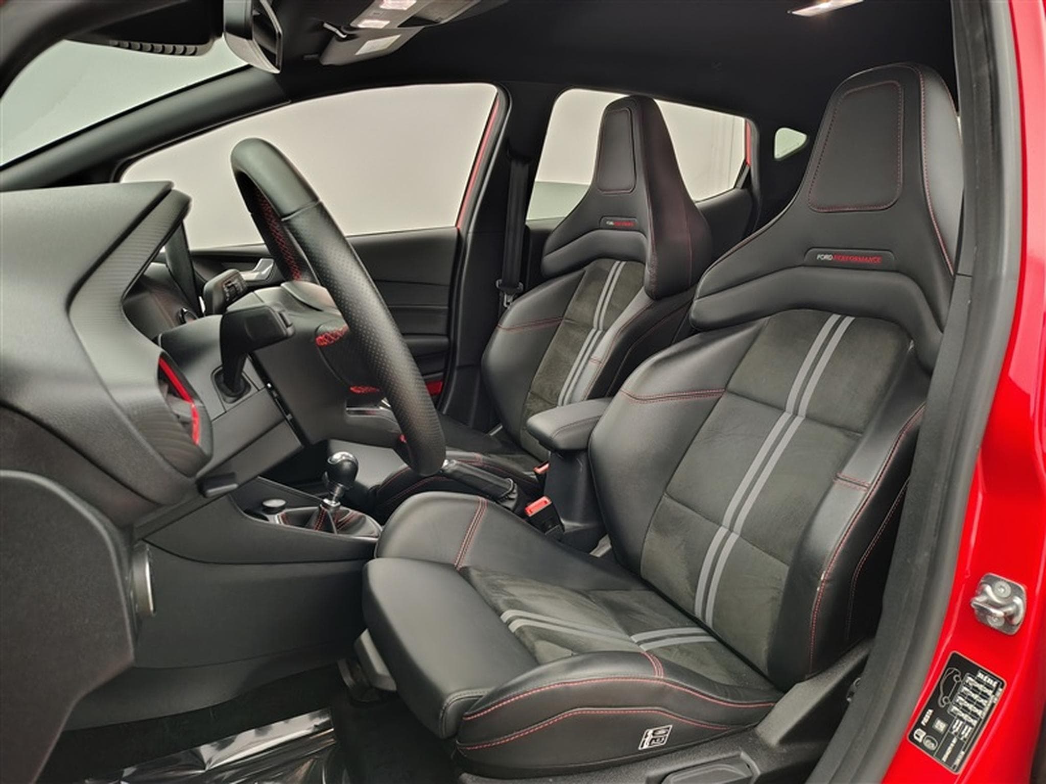 Ford Fiesta 1.5 EcoBoost ST Performance **NAVI/CAM/SG CH/CARPLAY** (2022) - Photo 7
