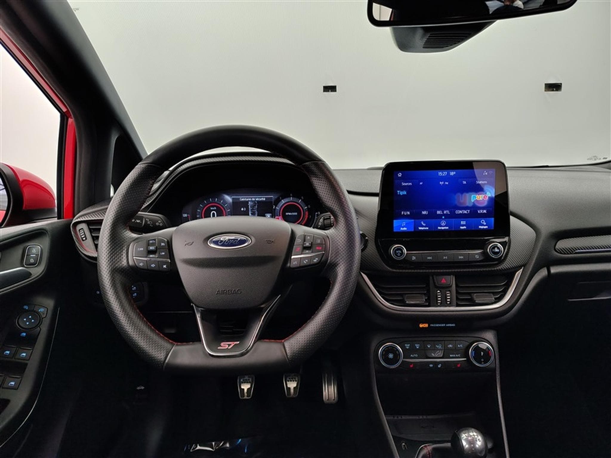 Ford Fiesta 1.5 EcoBoost ST Performance **NAVI/CAM/SG CH/CARPLAY** (2022) - Photo 9