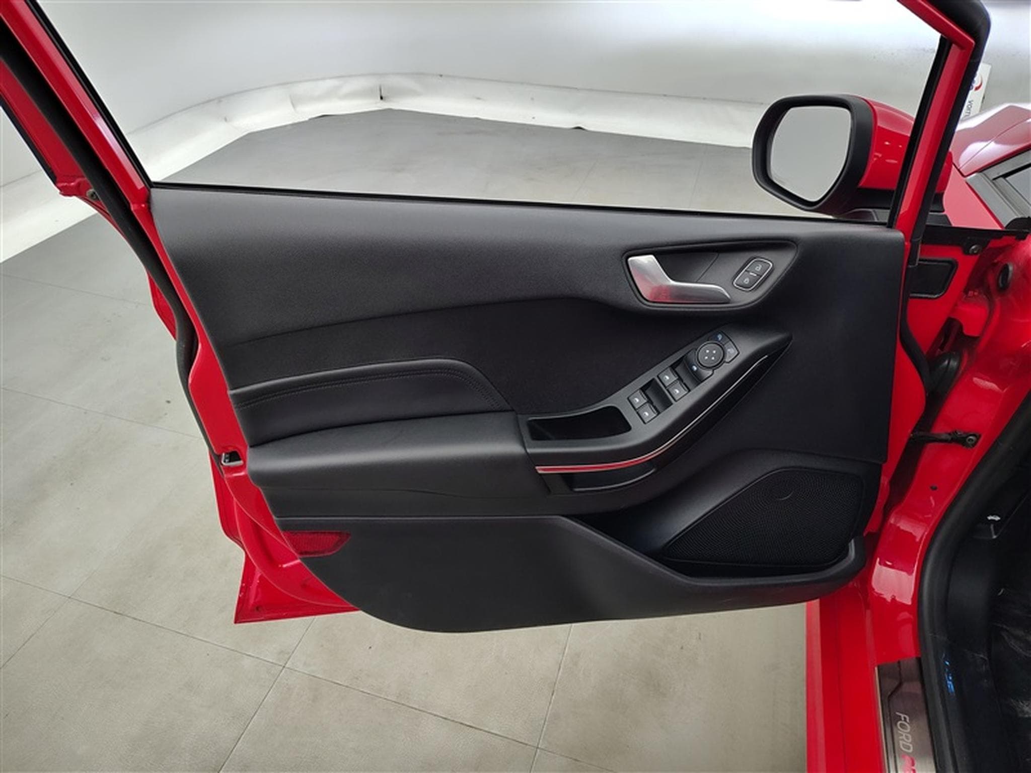 Ford Fiesta 1.5 EcoBoost ST Performance **NAVI/CAM/SG CH/CARPLAY** (2022) - Photo 17