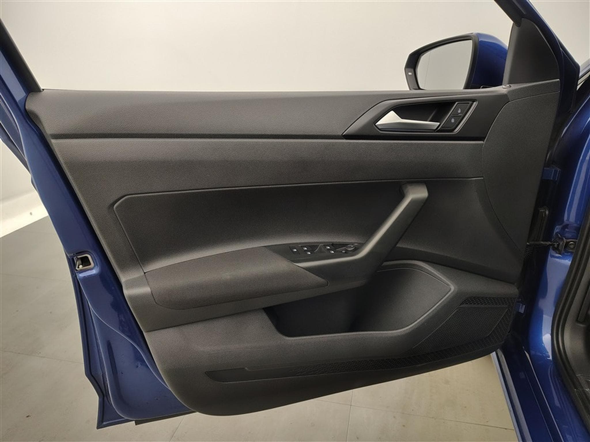 VW Polo 1.0 TSI Style Carplay / Led / PDC av+ar (2024) - Photo 17