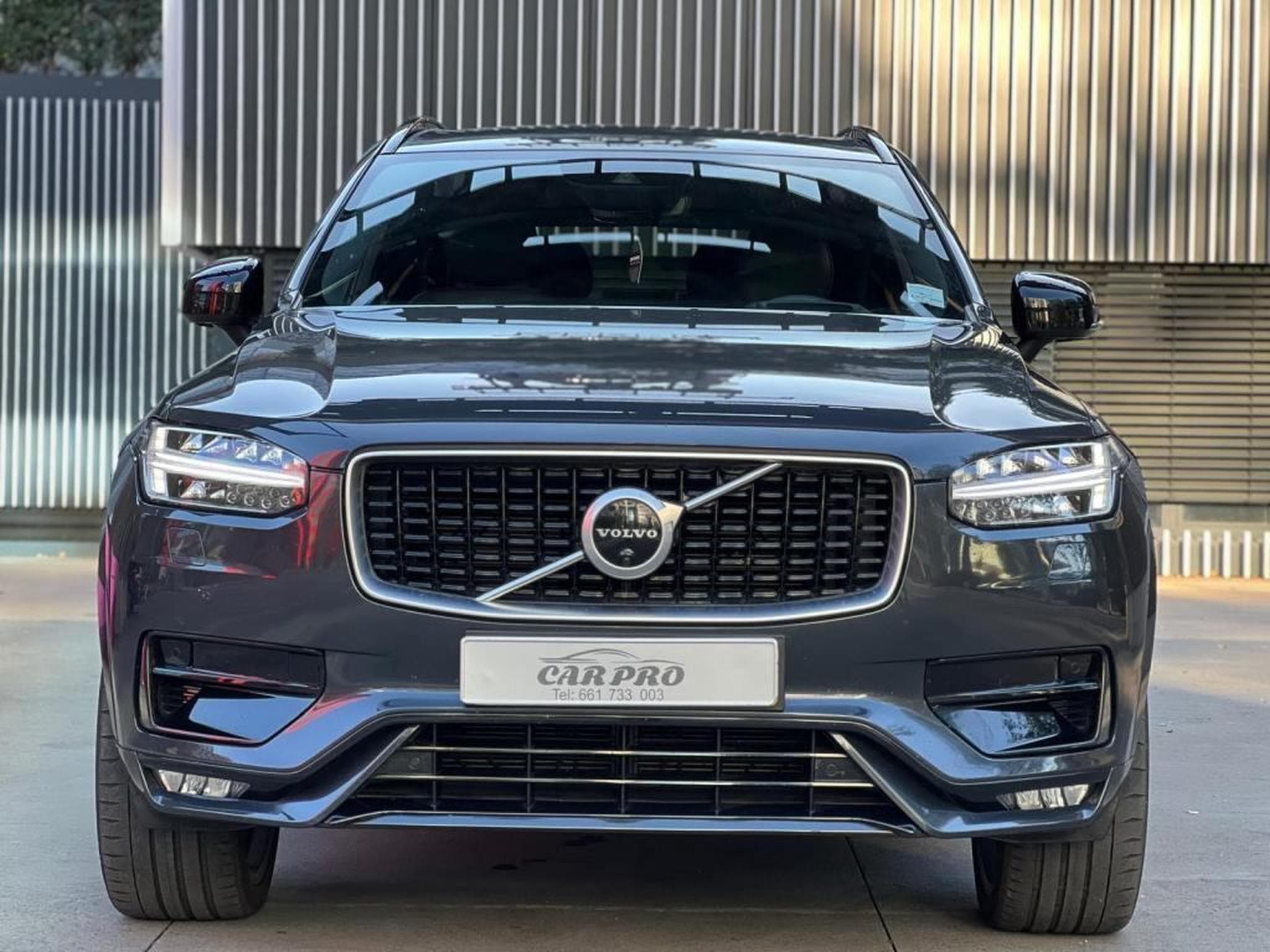 Volvo XC90 AUTOMATIQUE / DIESEL / 7 PLACES / TOIT OUVRANT / HARMAN KARD (2019) - Foto 5