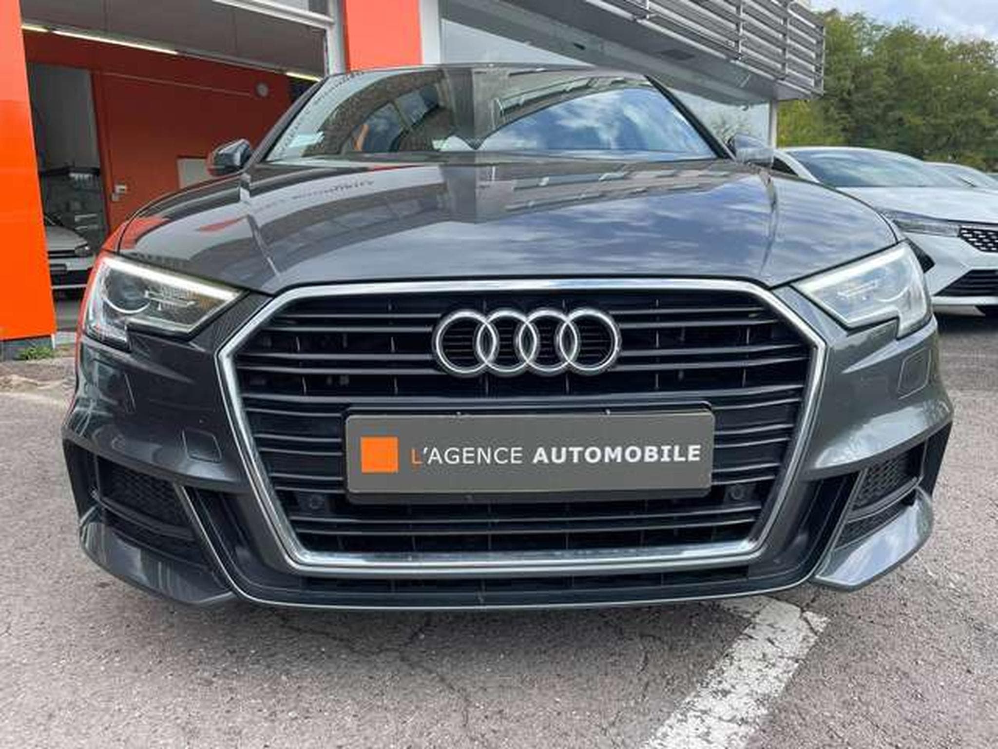 Audi A3 A3 SPORTBACK S-LINE Auto (2017) - Photo 3