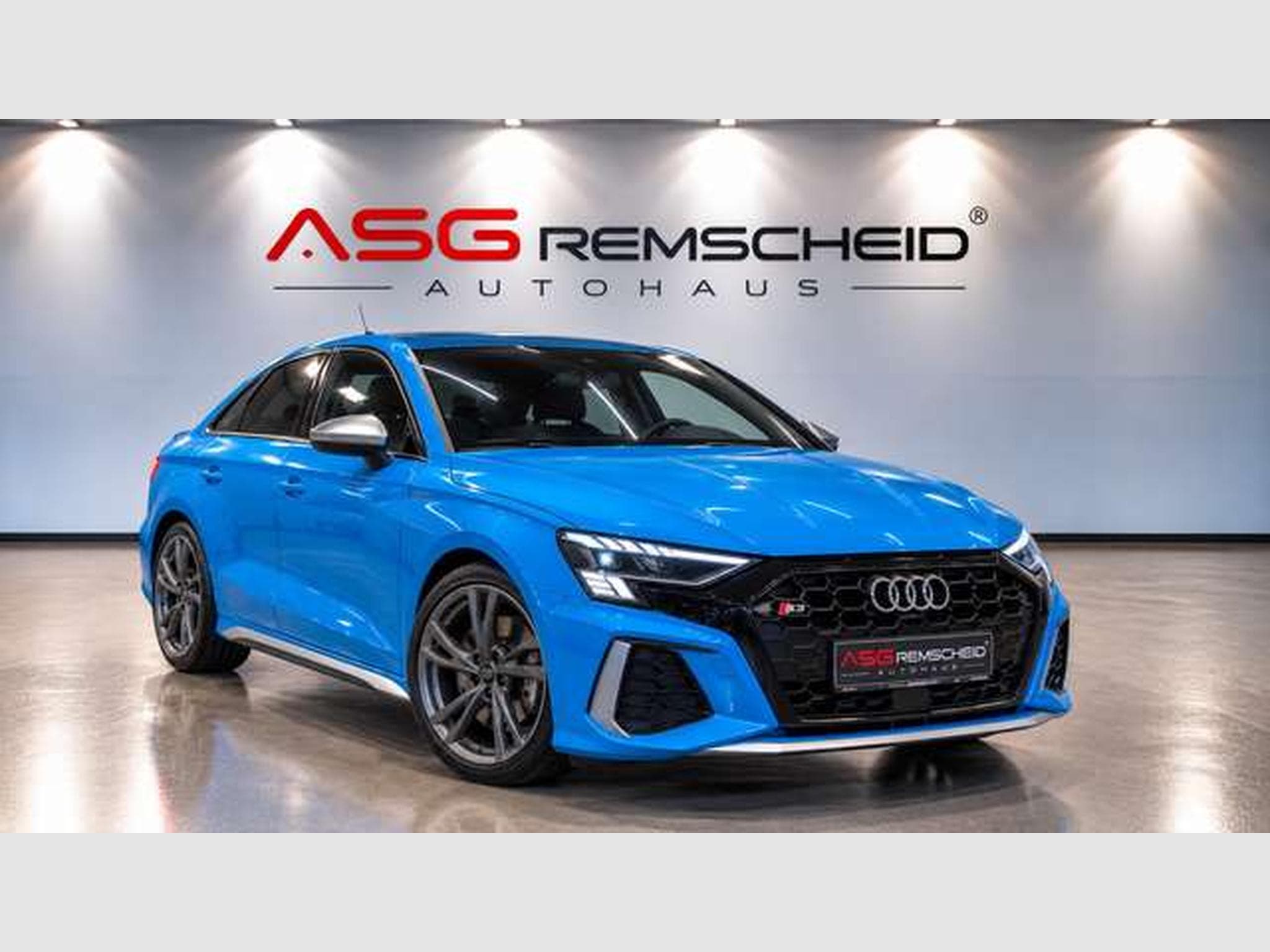 Audi S3 q. Limousine *2.H *Schale *CarPlay *TurboBlau (2022) - Photo 1