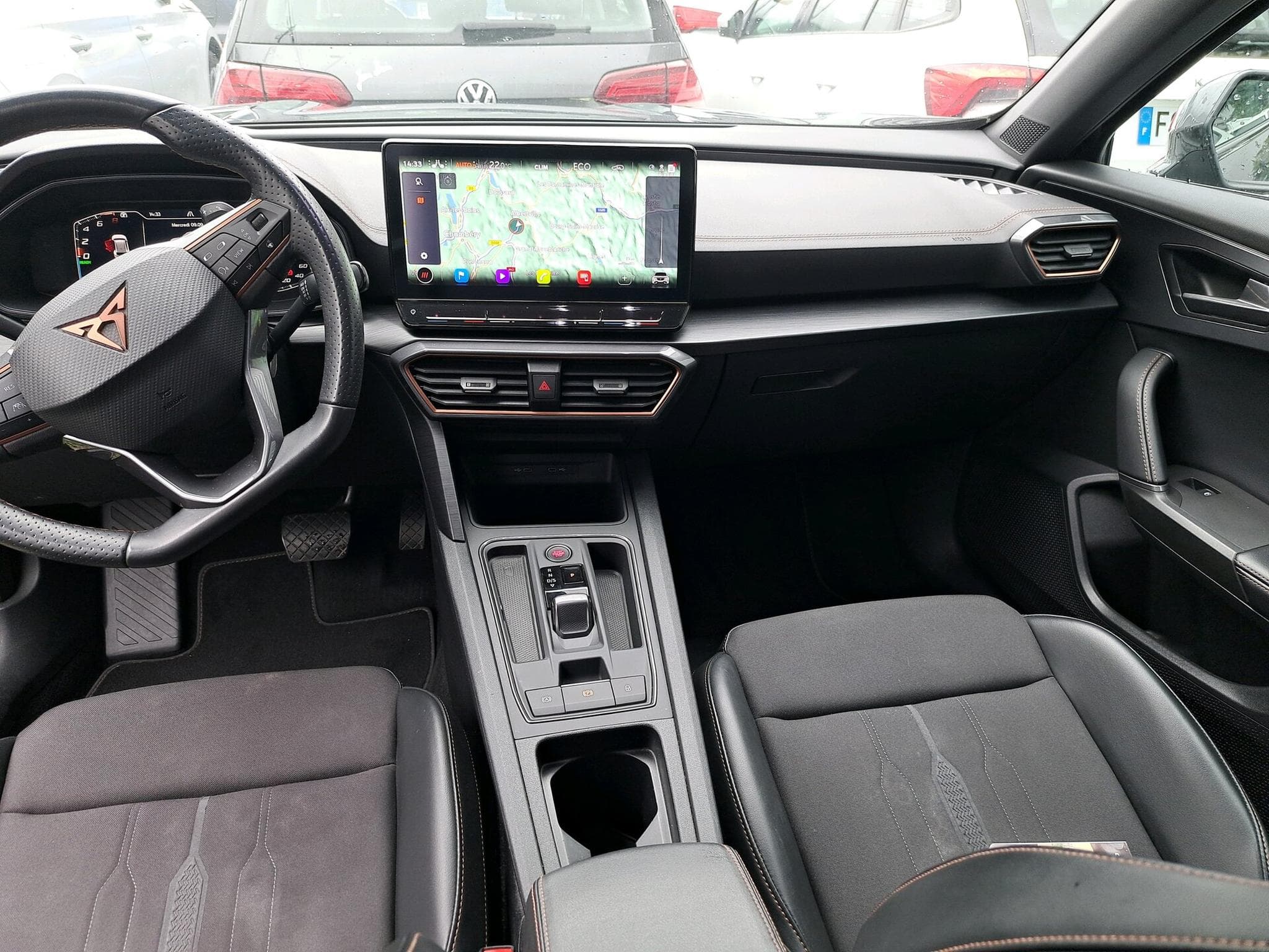 Cupra Formentor PHEV 204cv hybride rechargeable (2024) - Photo 4