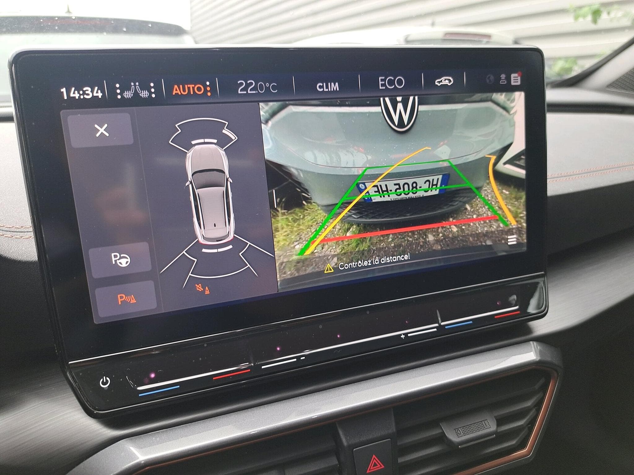Cupra Formentor PHEV 204cv hybride rechargeable (2024) - Photo 6