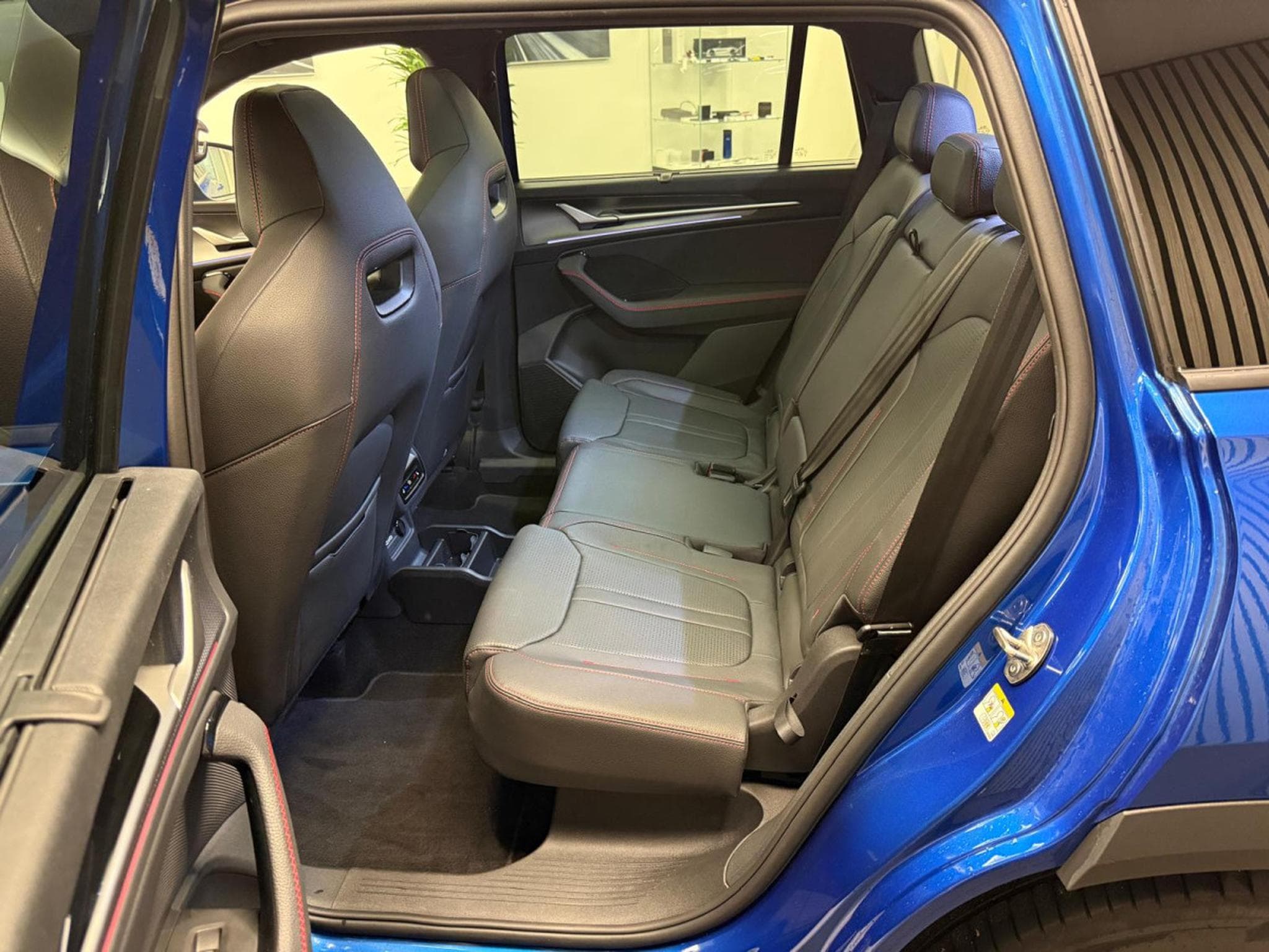 Skoda Kodiaq RS 2.0 TSI 4x4 265 CV / 195kW  DSG7 (2025) - Photo 7