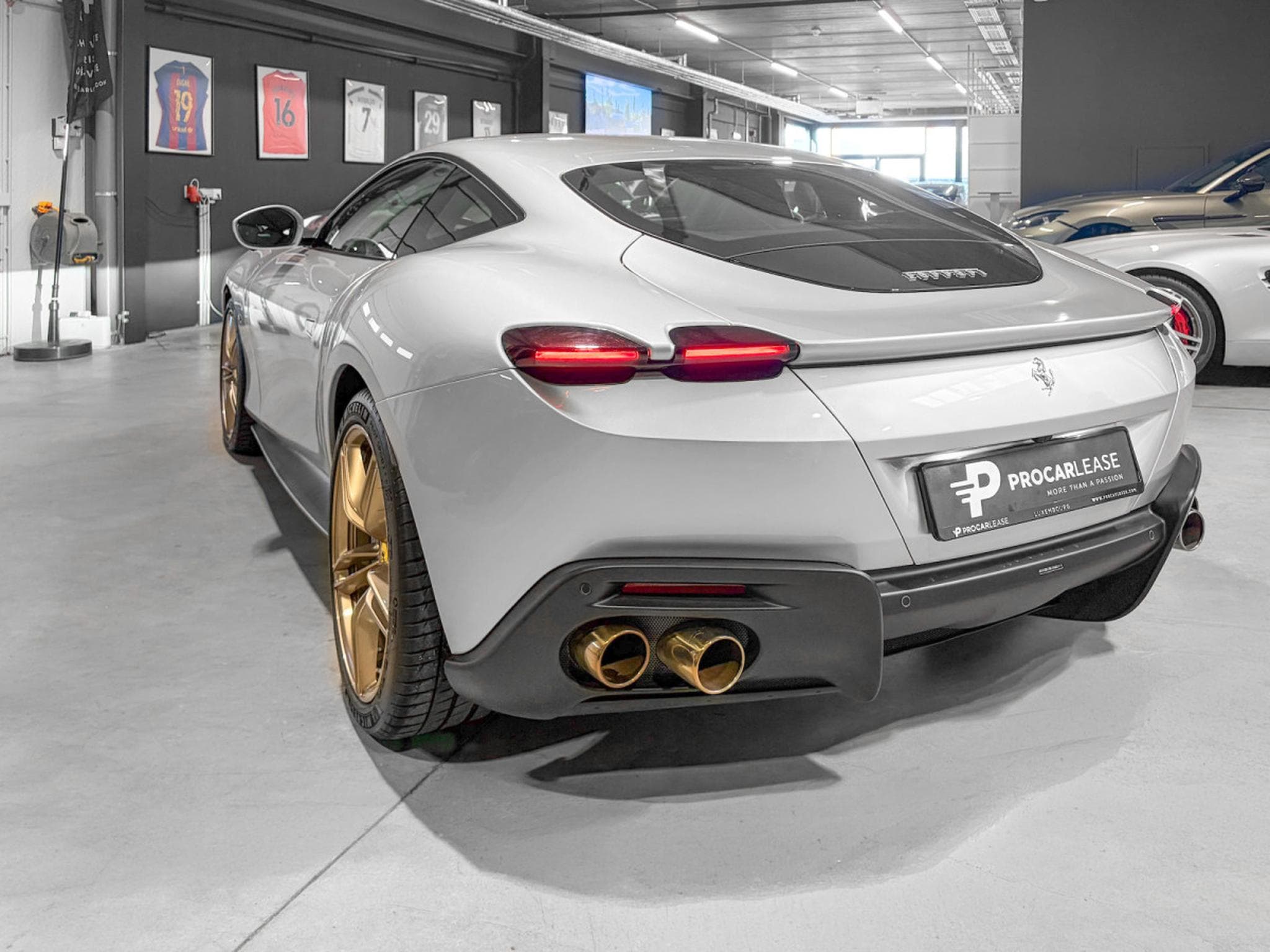 Ferrari Roma 20_ACC_CARBON_360°_MATRIX_*FULL* (2022) - Photo 14