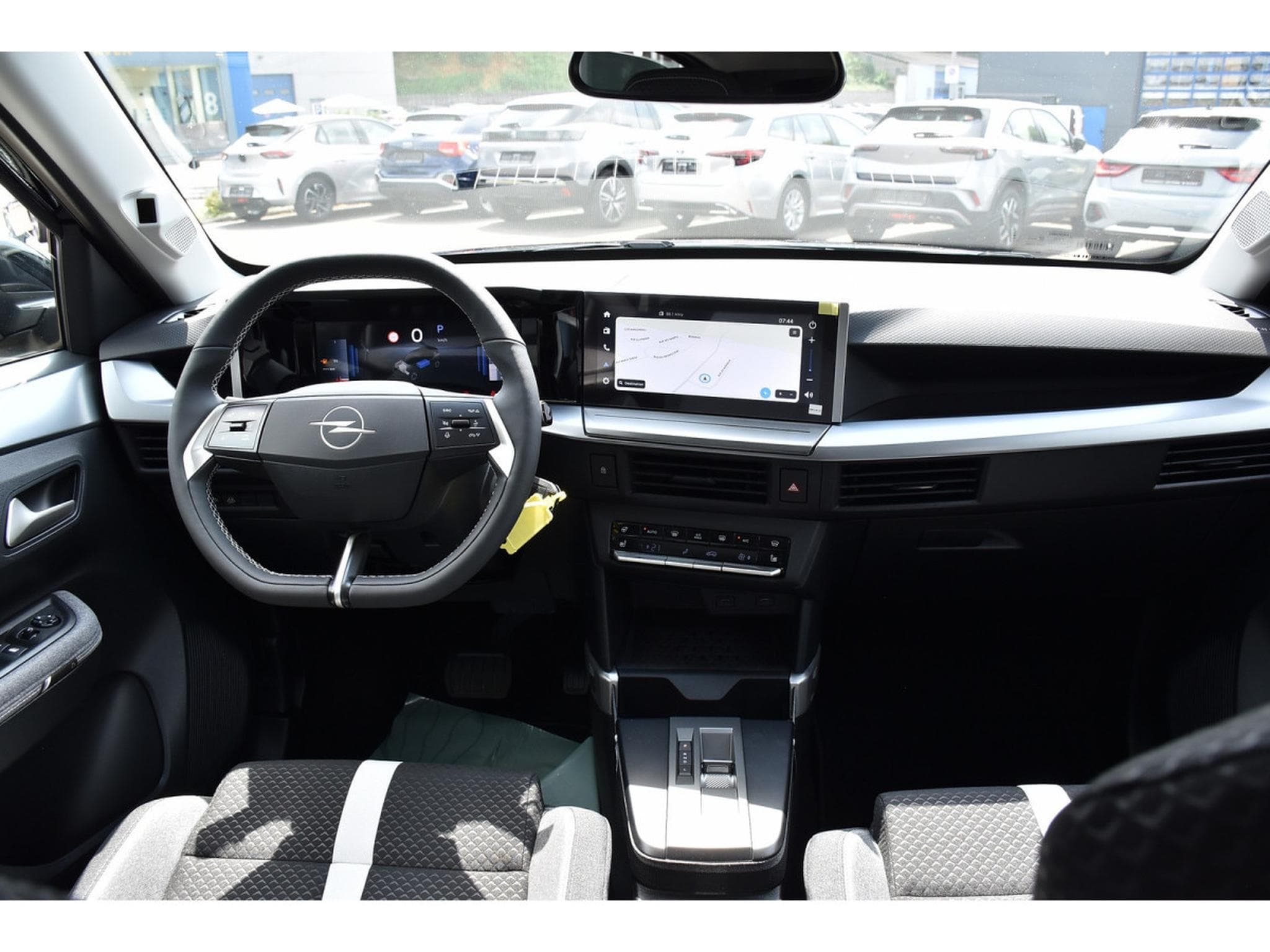 Opel Frontera 1.2 Turbo Hybrid GS e-DCT6 7 Pl. SG CHFF GPS SIDE CAM NEUF (2026) - Foto 10