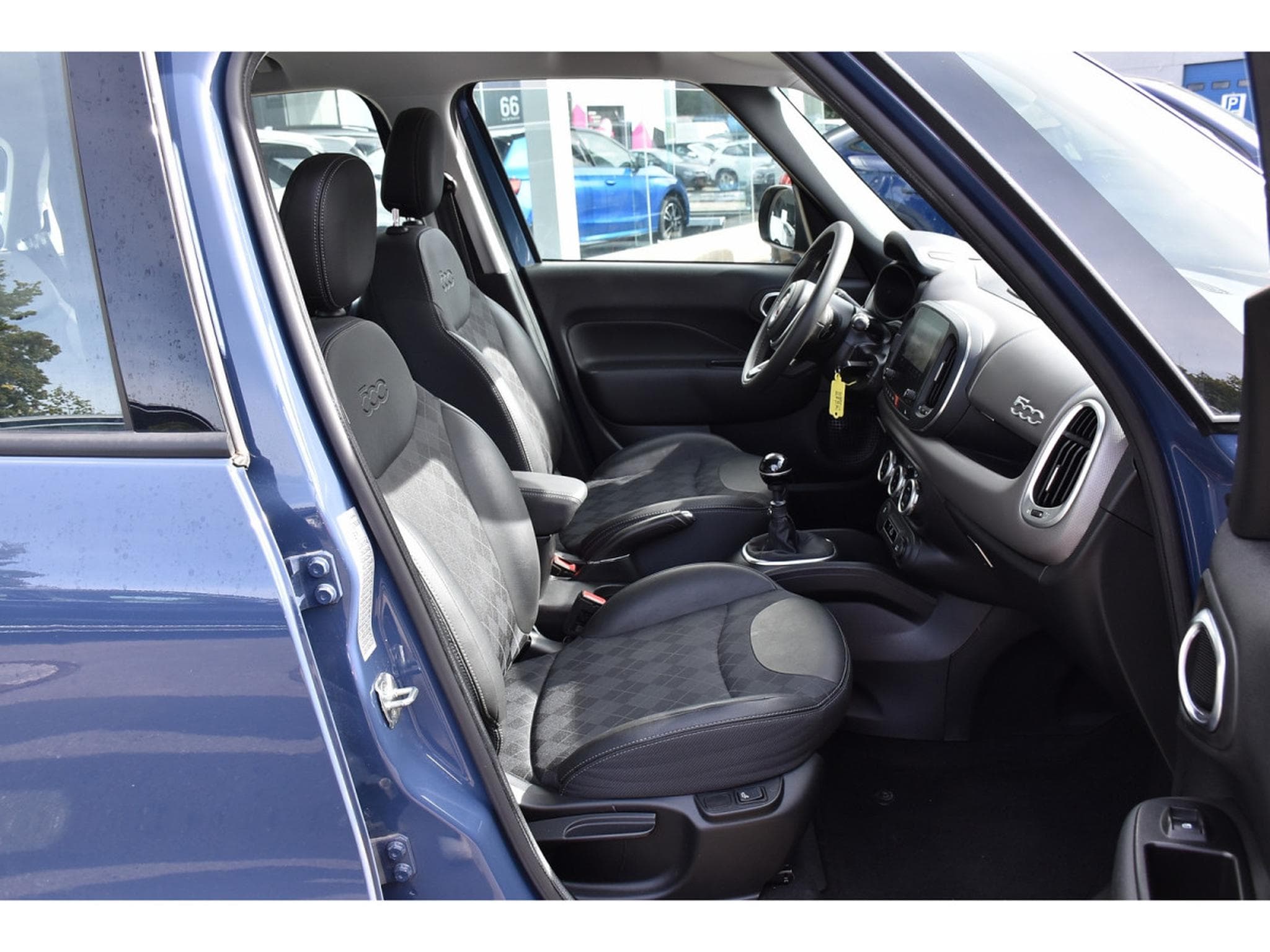 Fiat 500L 1.4 T Lounge CLIMA REGUL GPS PDC 1° MAIN (2018) - Foto 7