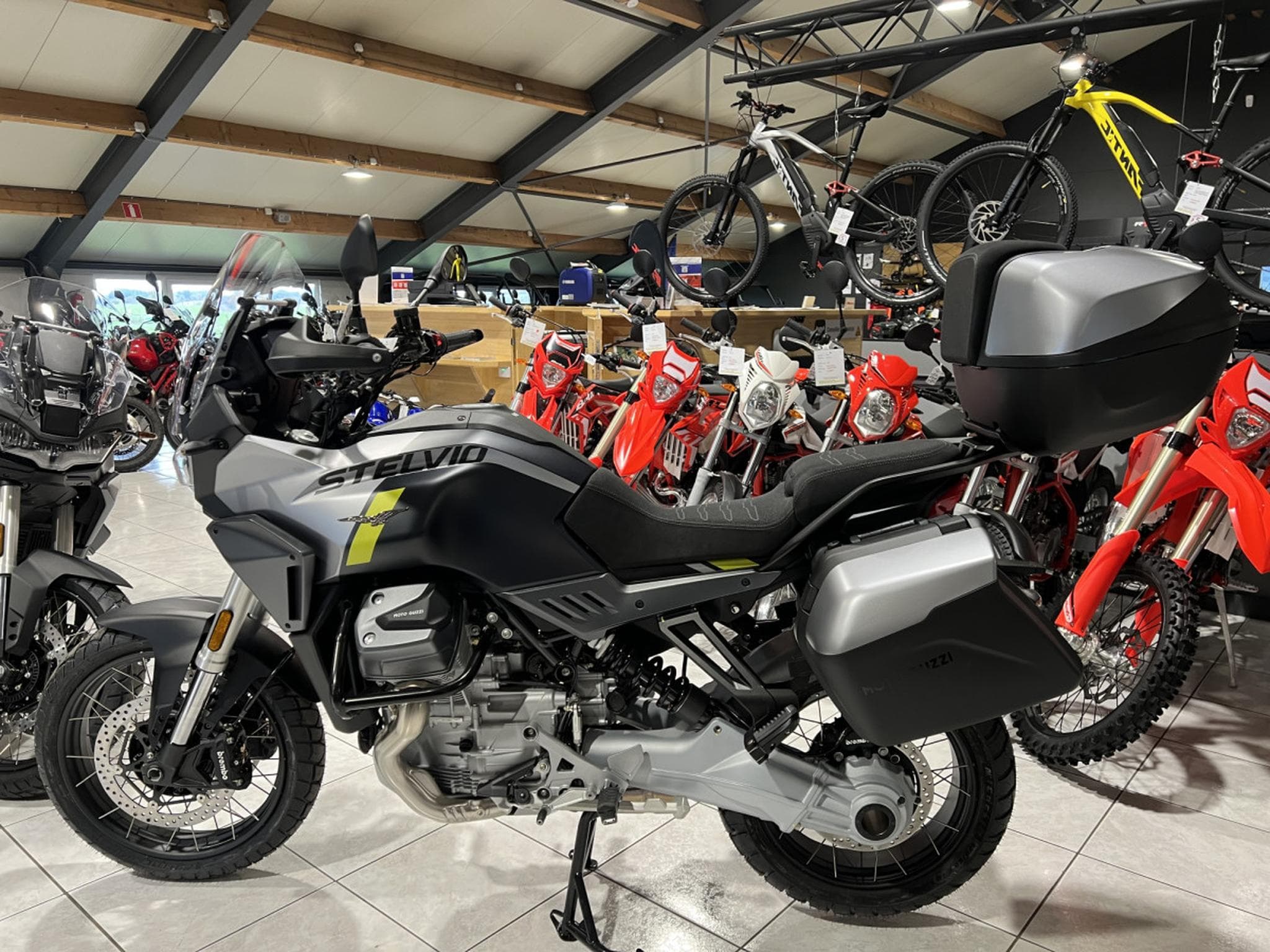 Moto Guzzi Stelvio PFF Rider Assistance Solution 1000 (2024) - Foto 4