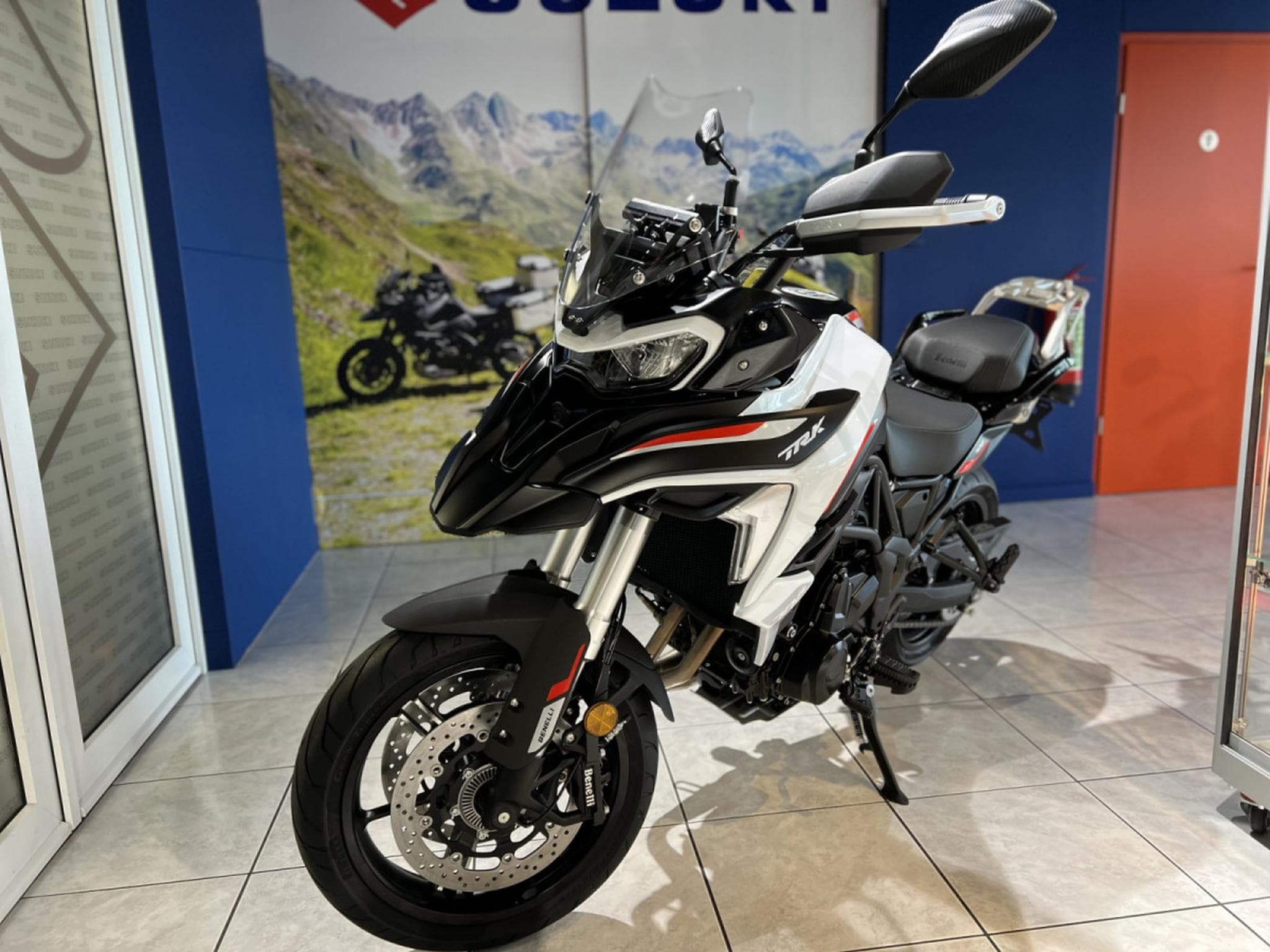 Benelli TRK (2026) - Foto 2