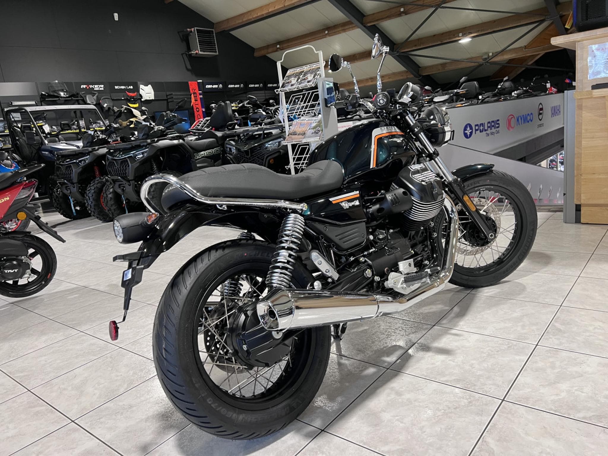 Moto Guzzi V7 SPECIAL (2026) - Foto 3