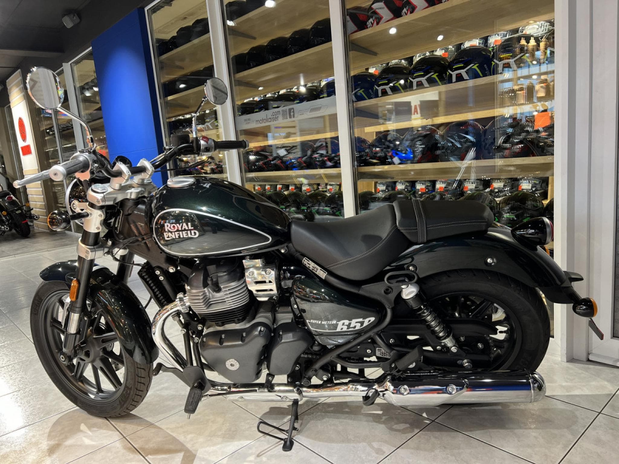 Royal Enfield Meteor ASTRAL (2026) - Foto 4