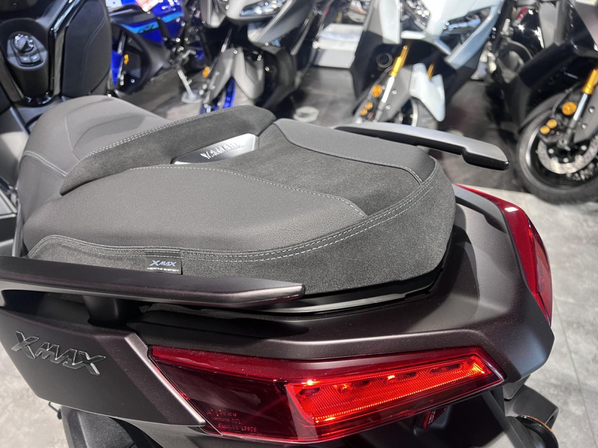 Yamaha X-Max TECH MAX + (2026) - Foto 5
