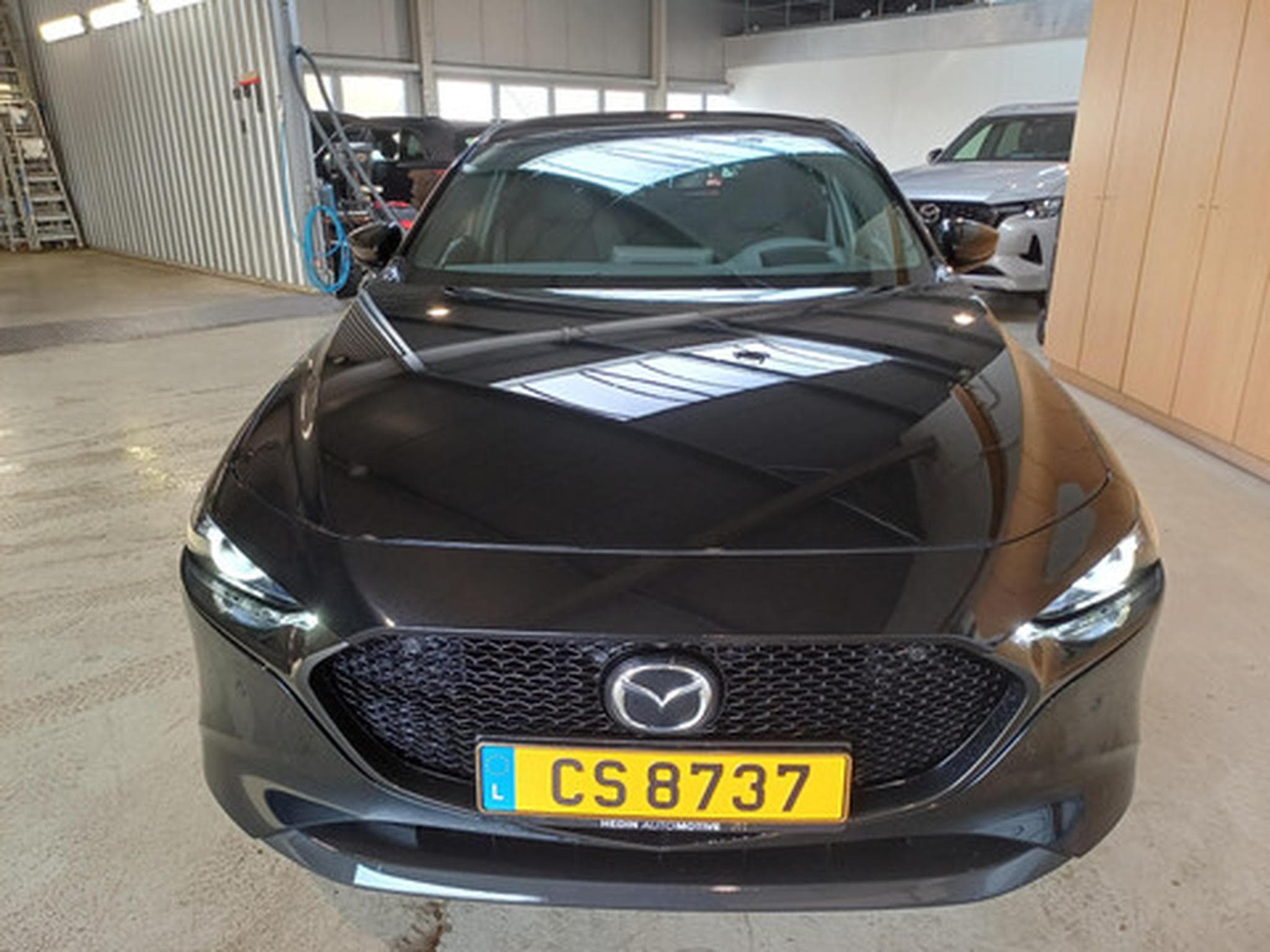 Mazda Mazda3 Exclusive-line (2025) - Photo 3