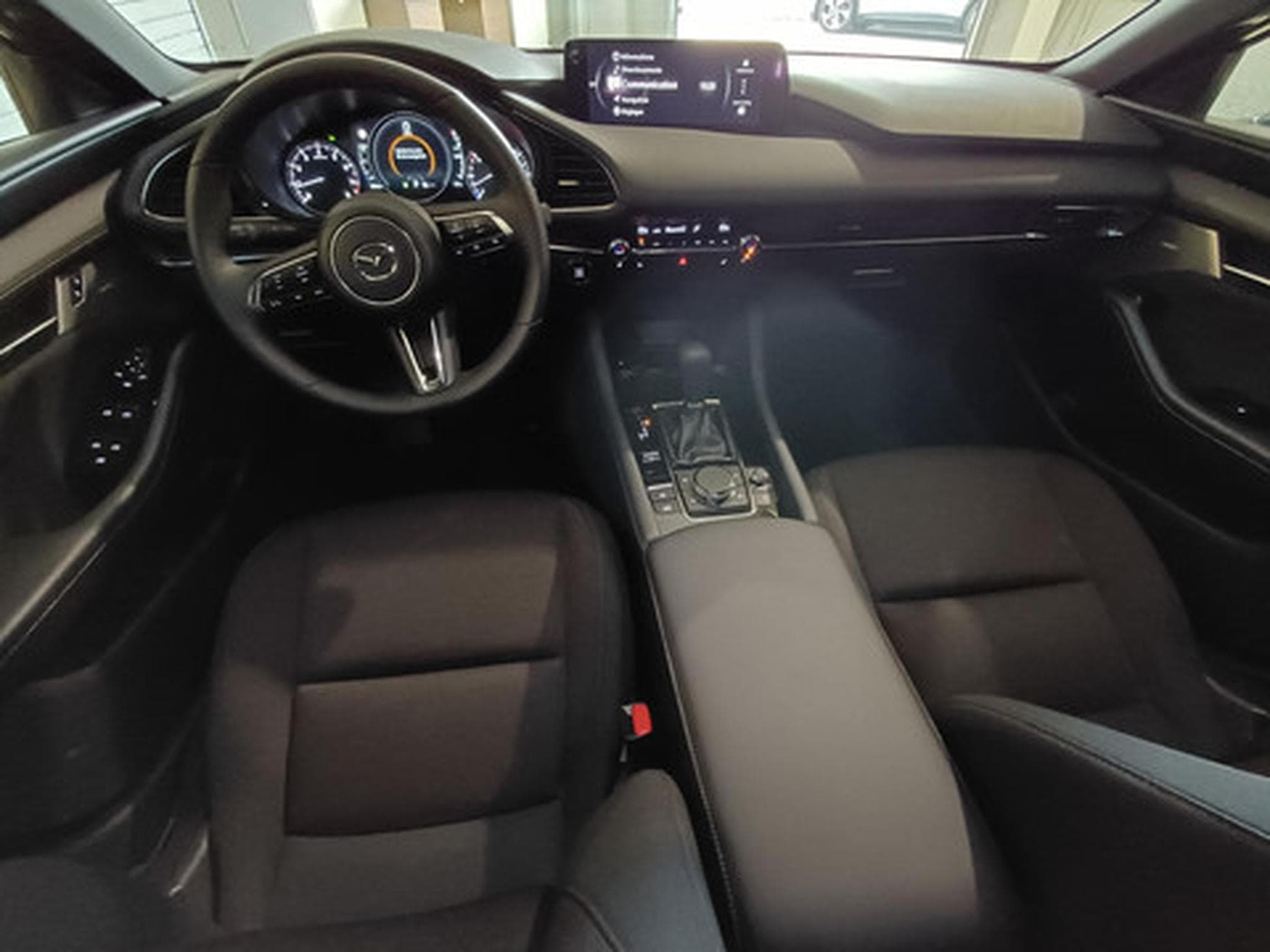 Mazda Mazda3 Exclusive-line (2025) - Photo 5