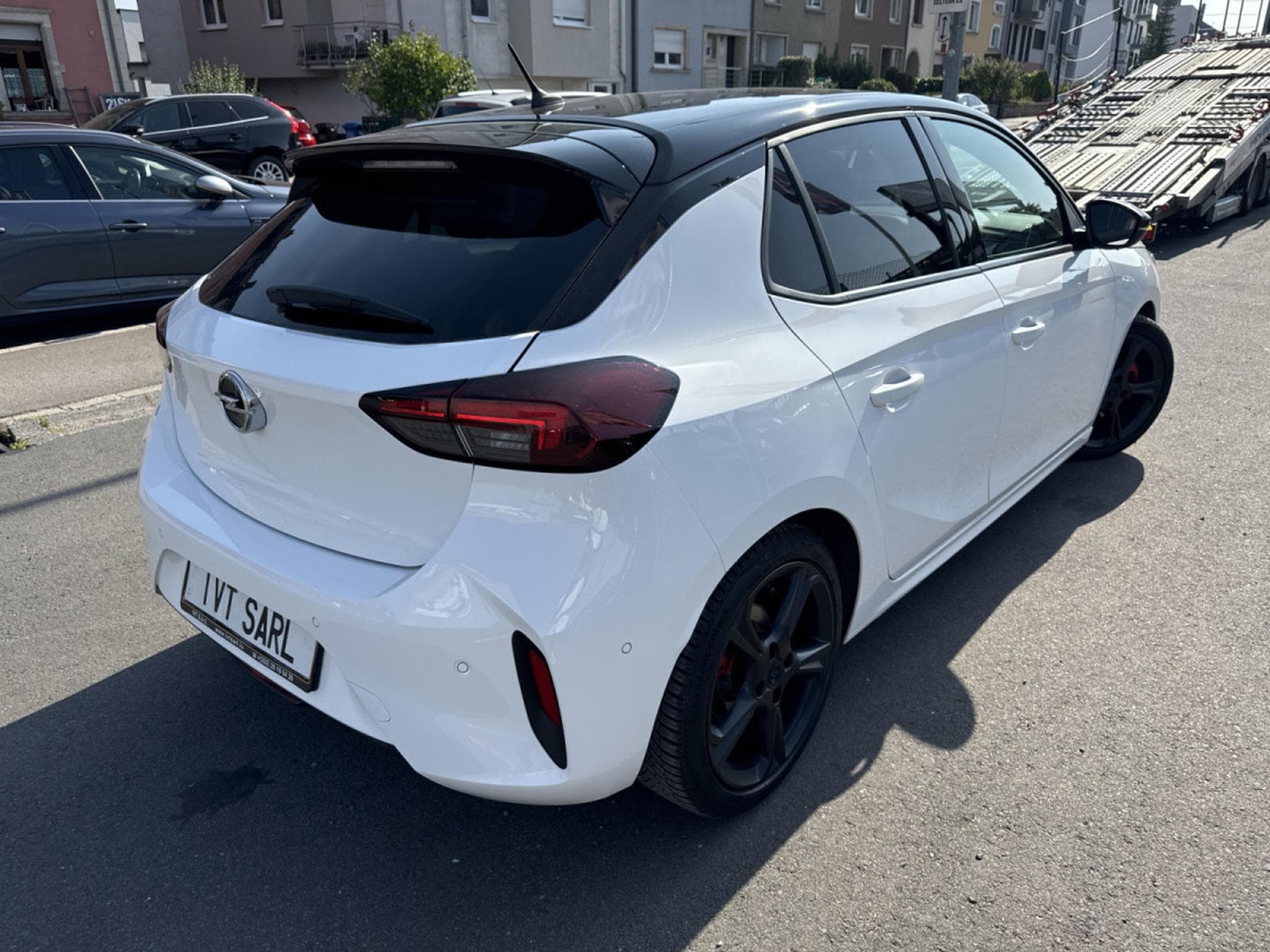 Opel Corsa GS 1.5 TURBO D MT6 102CV (2023) - Photo 4