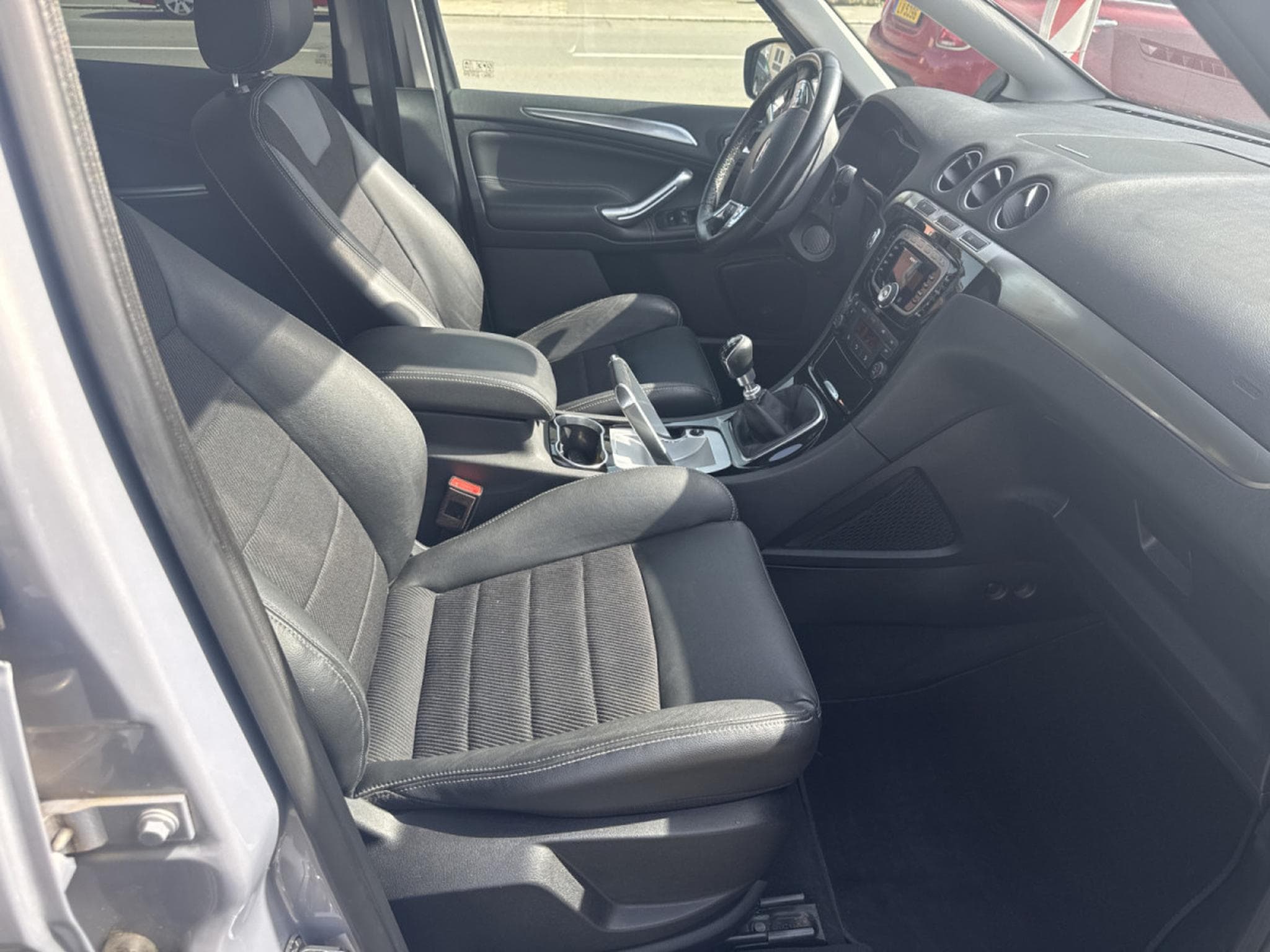 Ford S-Max 2.0 TDCI 163 Titanium (2013) - Photo 11