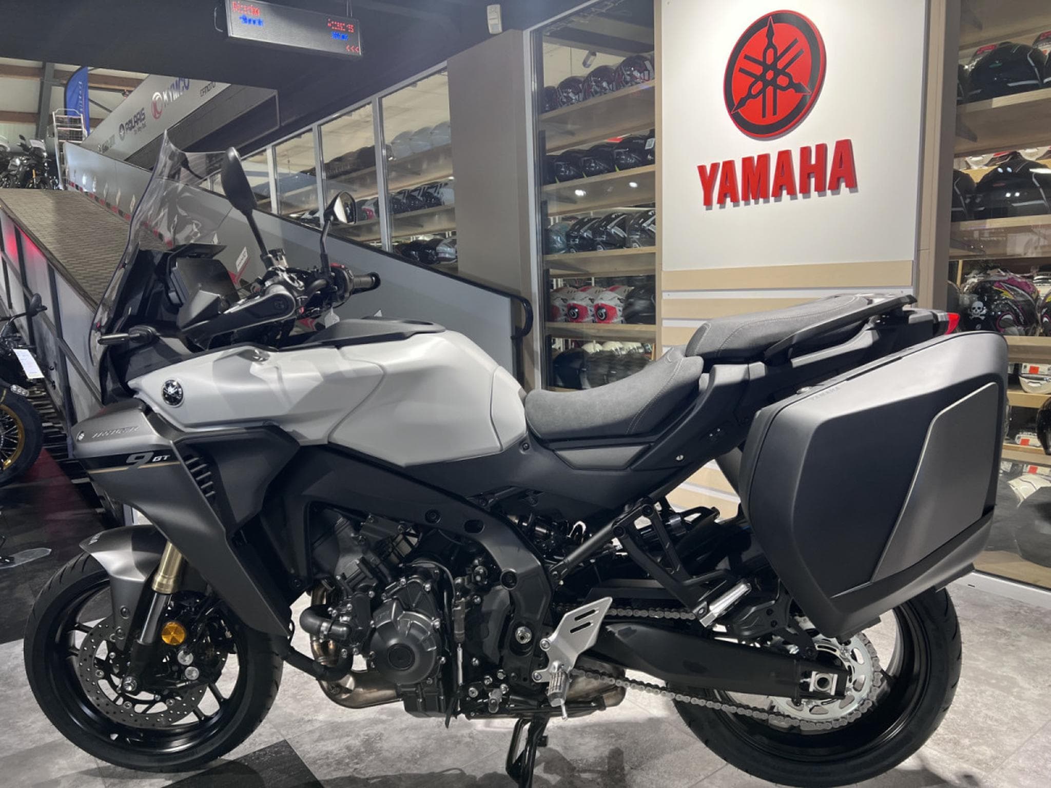 Yamaha Tracer 9 GT (2026) - Foto 4