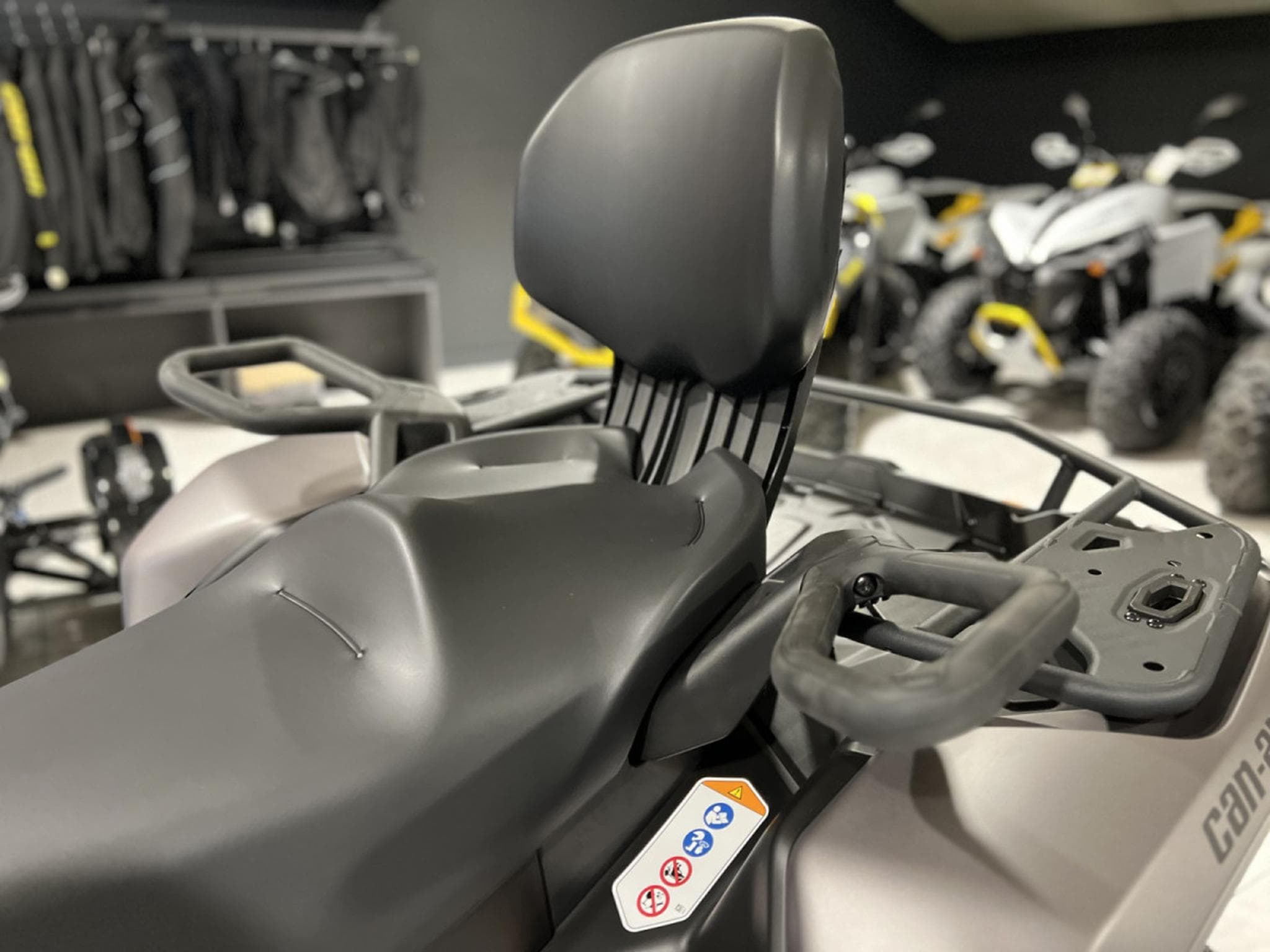 BRP Can-Am Outlander Max XT DPS T HD7 ABS  T3B (2026) - Foto 4