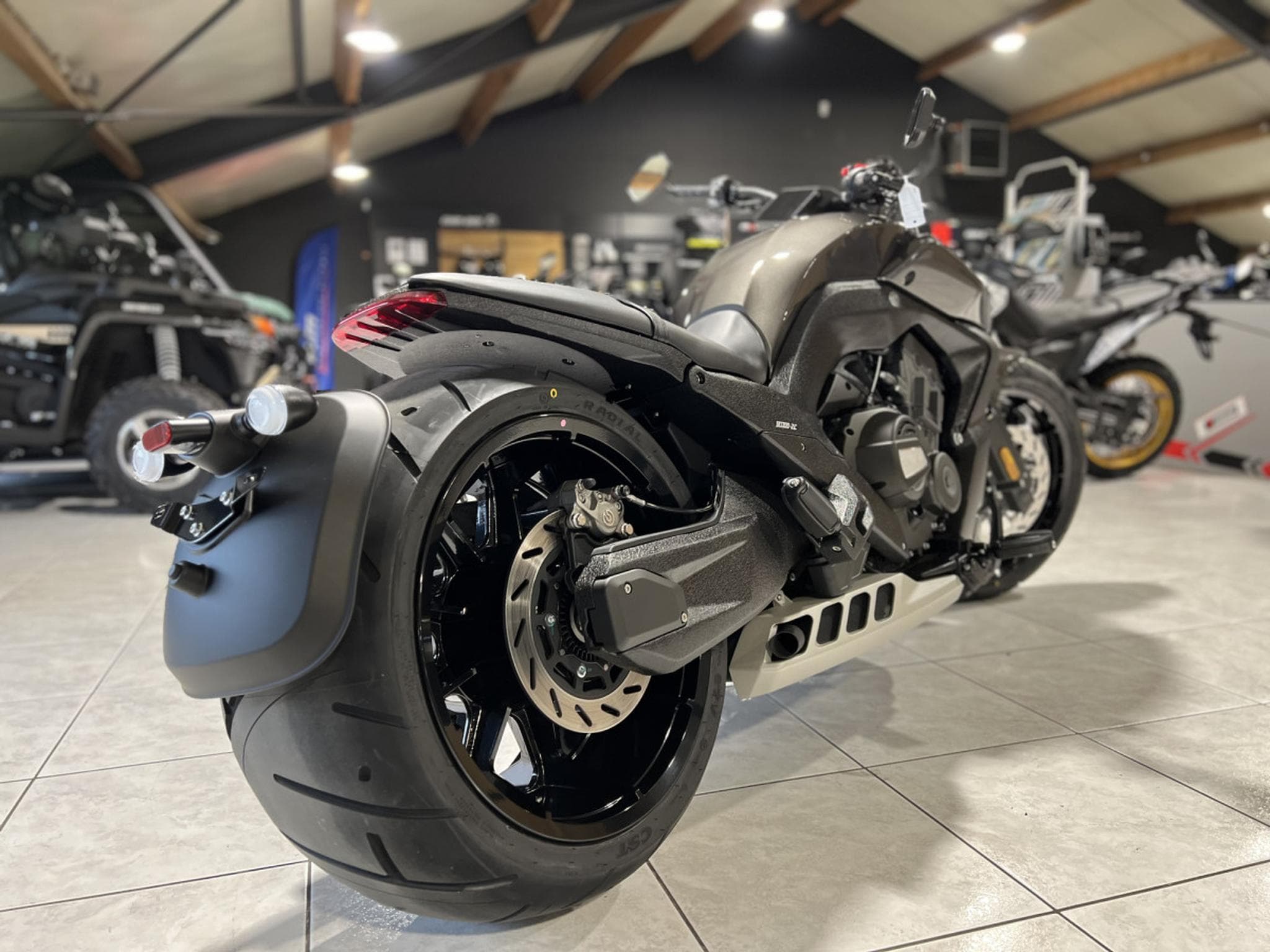 Benda LFC 700 Pro (2026) - Foto 3