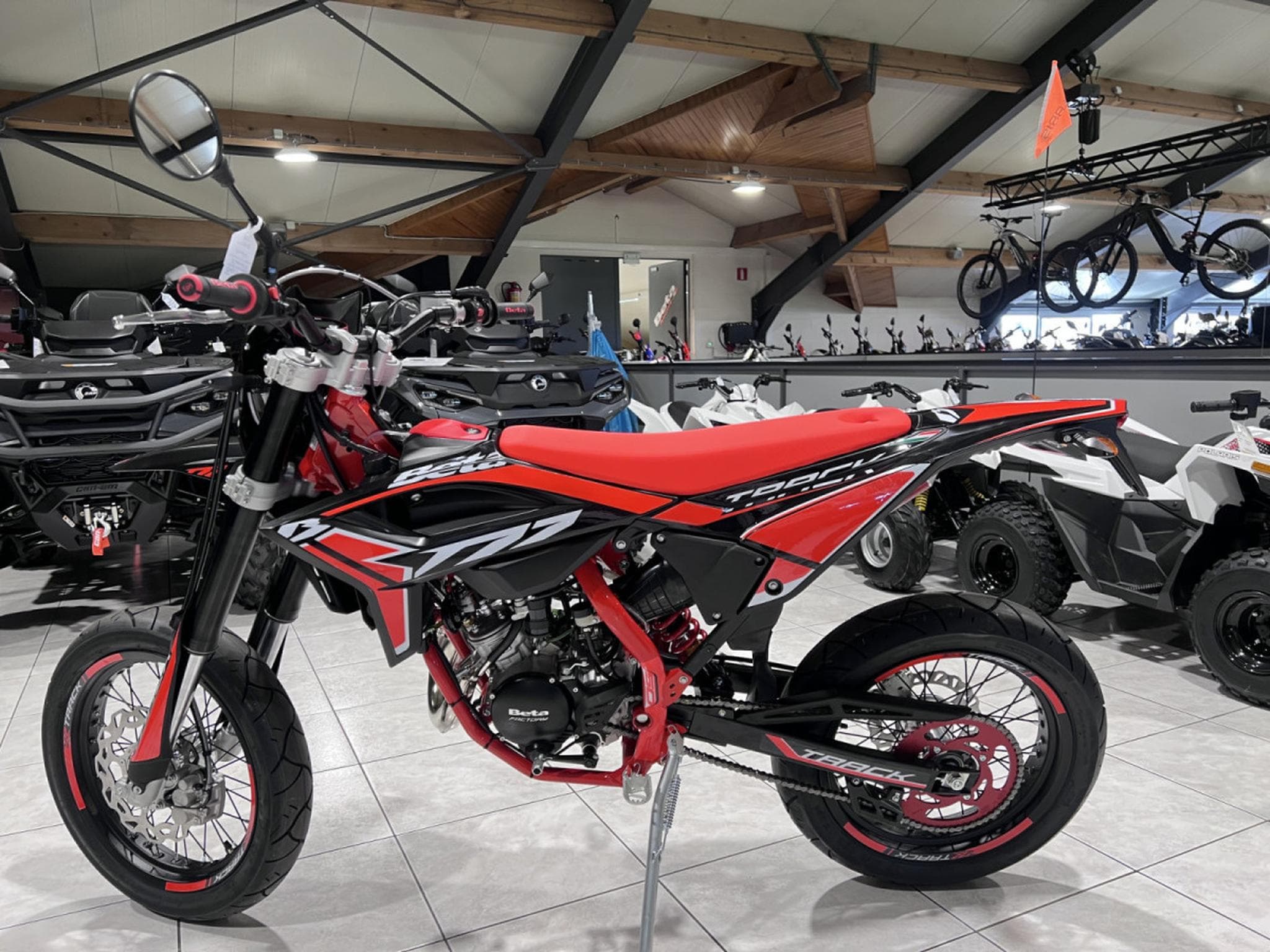 Beta RR Motard 50 TRACK 50 (2026) - Foto 4
