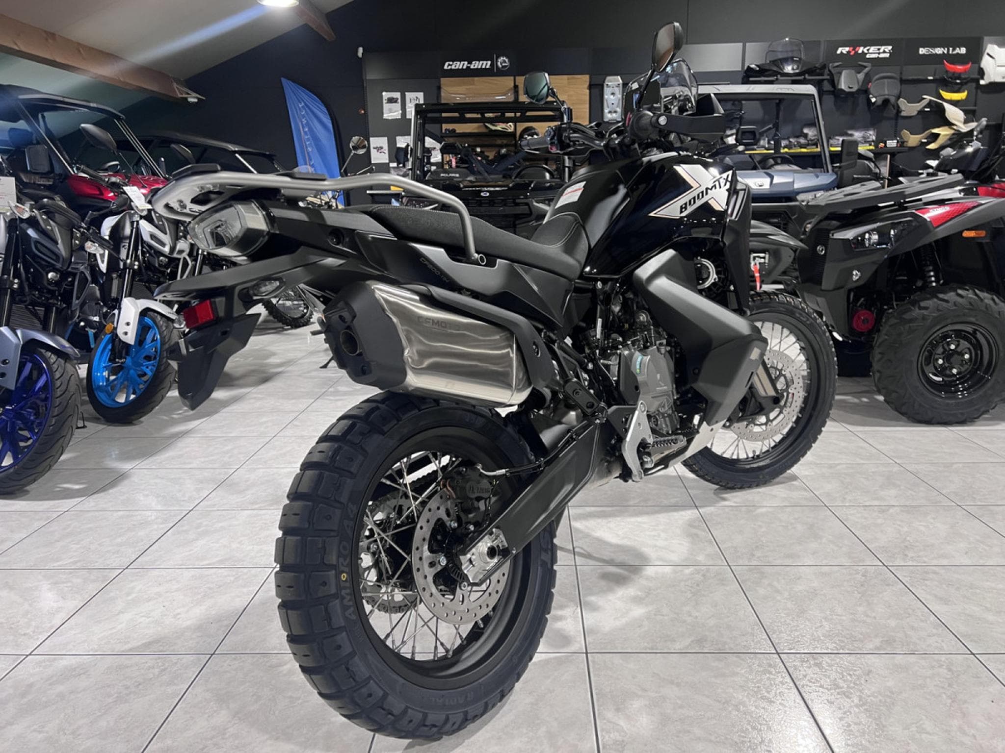 CF Moto MT X (2026) - Foto 3