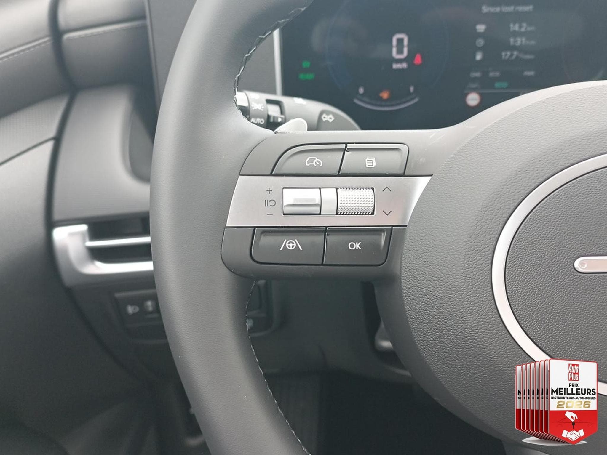 Hyundai TUCSON 1.6 T-GDI 239 HYBRID INTUITIVE (2026) - Photo 16