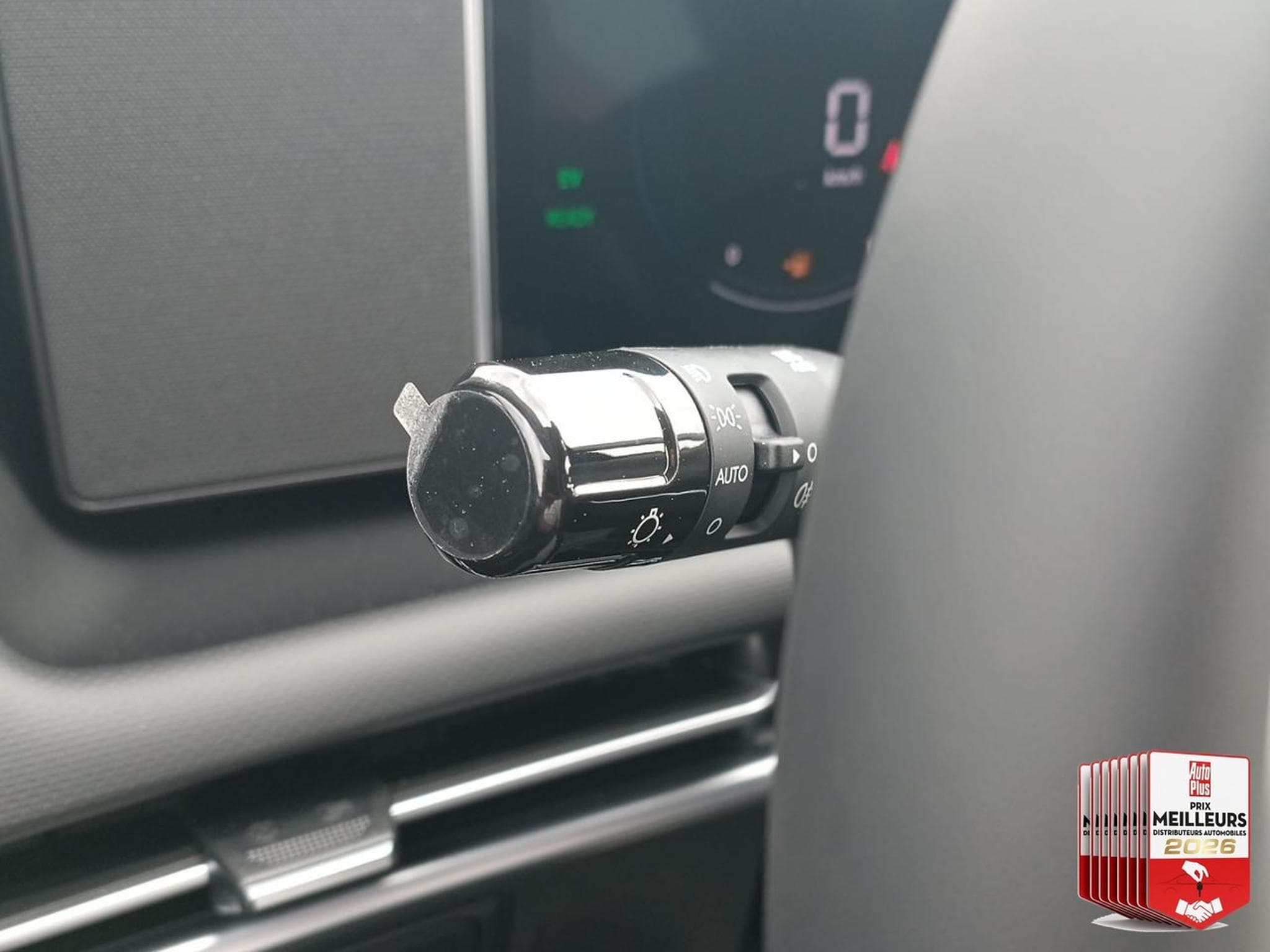 Hyundai TUCSON 1.6 T-GDI 239 HYBRID INTUITIVE (2026) - Photo 18