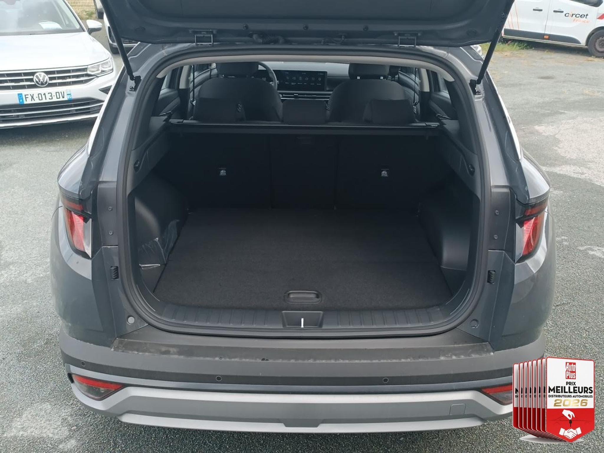 Hyundai TUCSON 1.6 T-GDI 239 HYBRID INTUITIVE (2026) - Photo 29